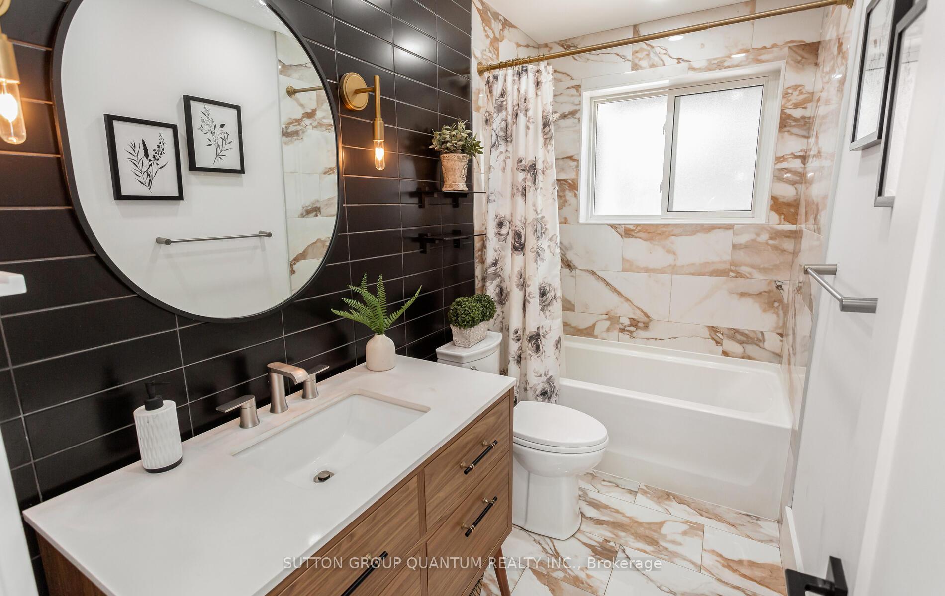 Photo 32 of 202 Riverplace Crescent, Milton, Old Milton — HOMEH