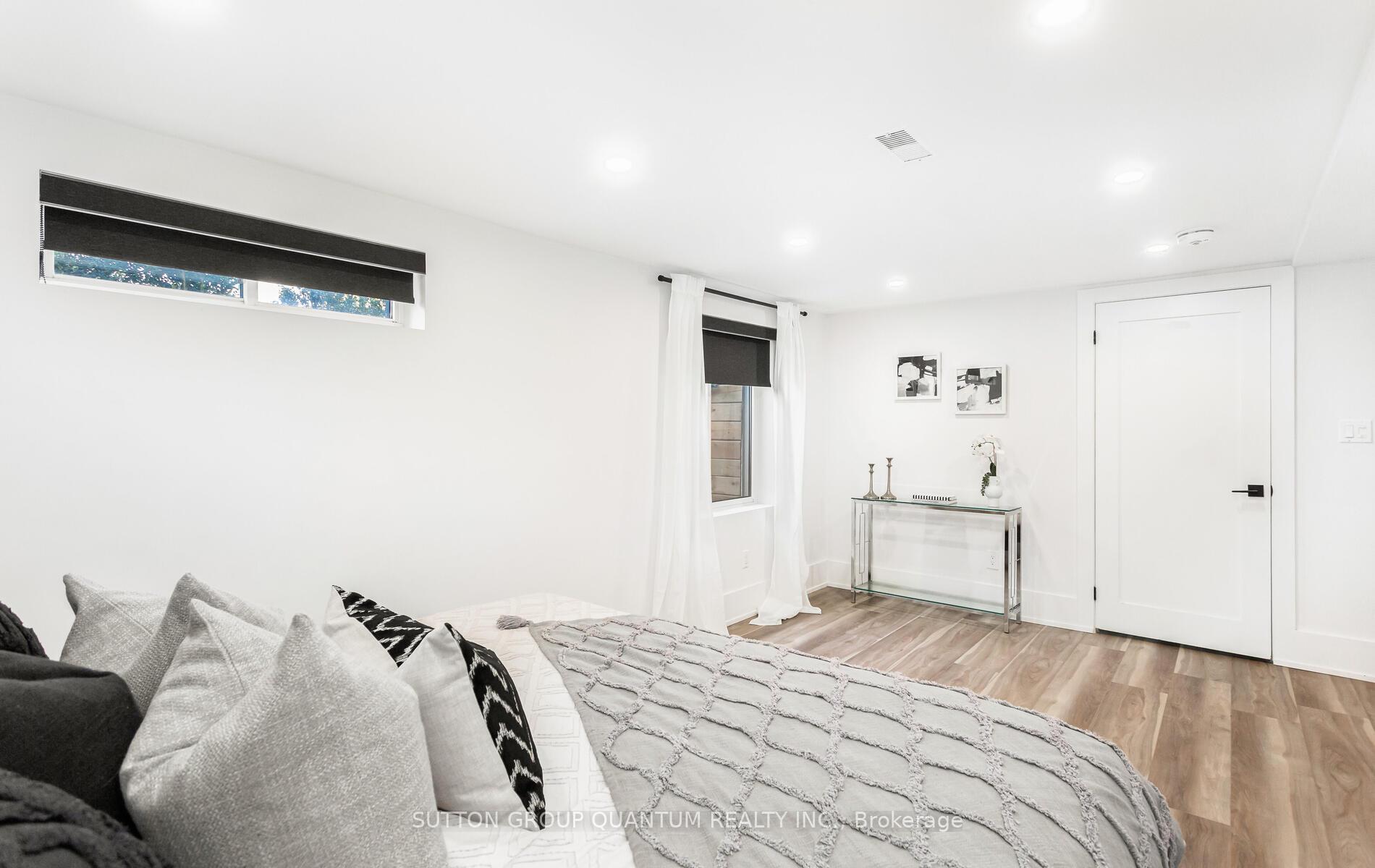 Photo 36 of 202 Riverplace Crescent, Milton, Old Milton — HOMEH