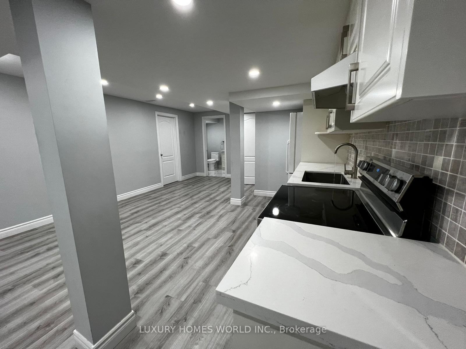 Photo 6 of 2293 Abbott Crescent, Pickering, Brock Ridge — HOMEH