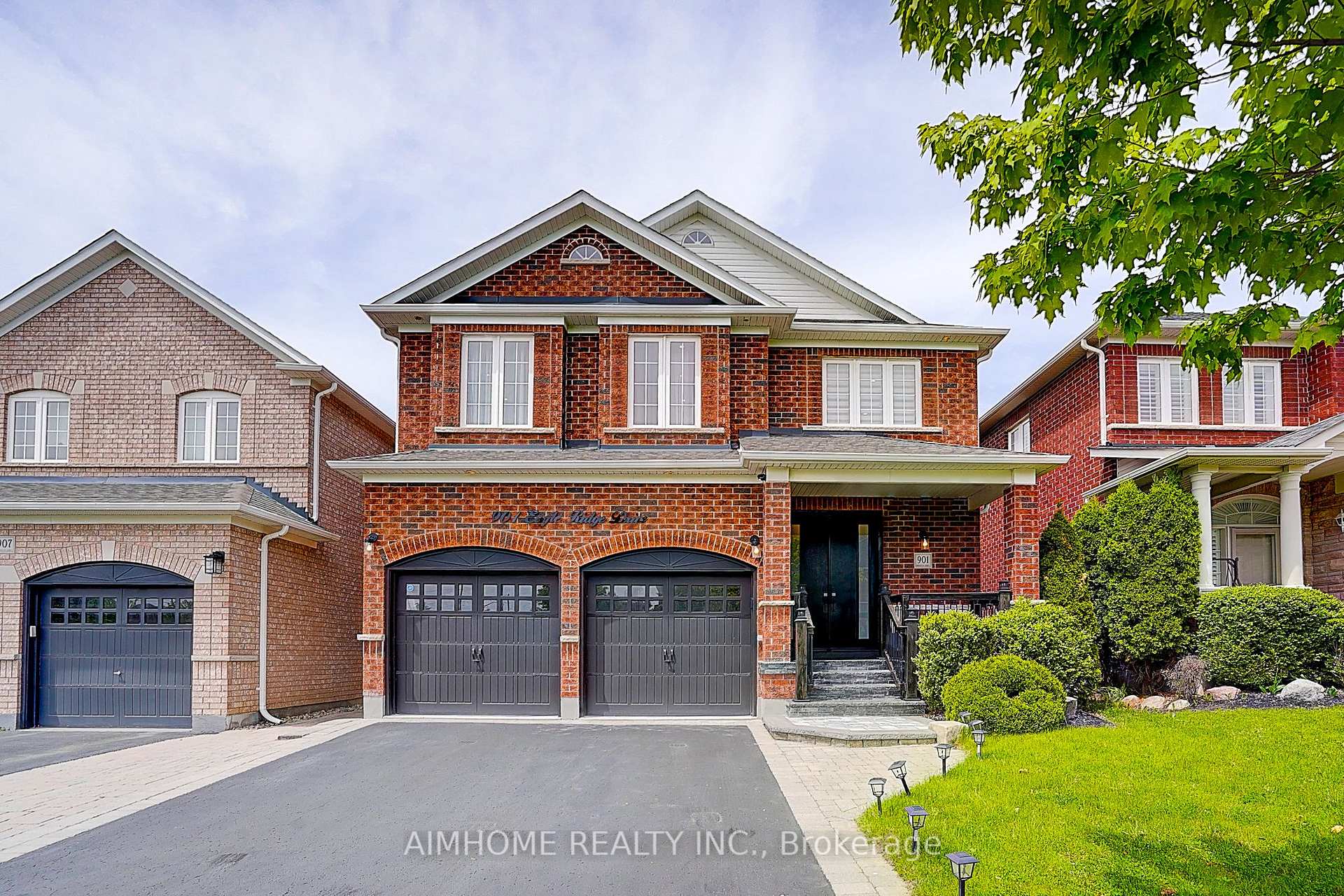 Front of 901 Eagle Ridge Drive