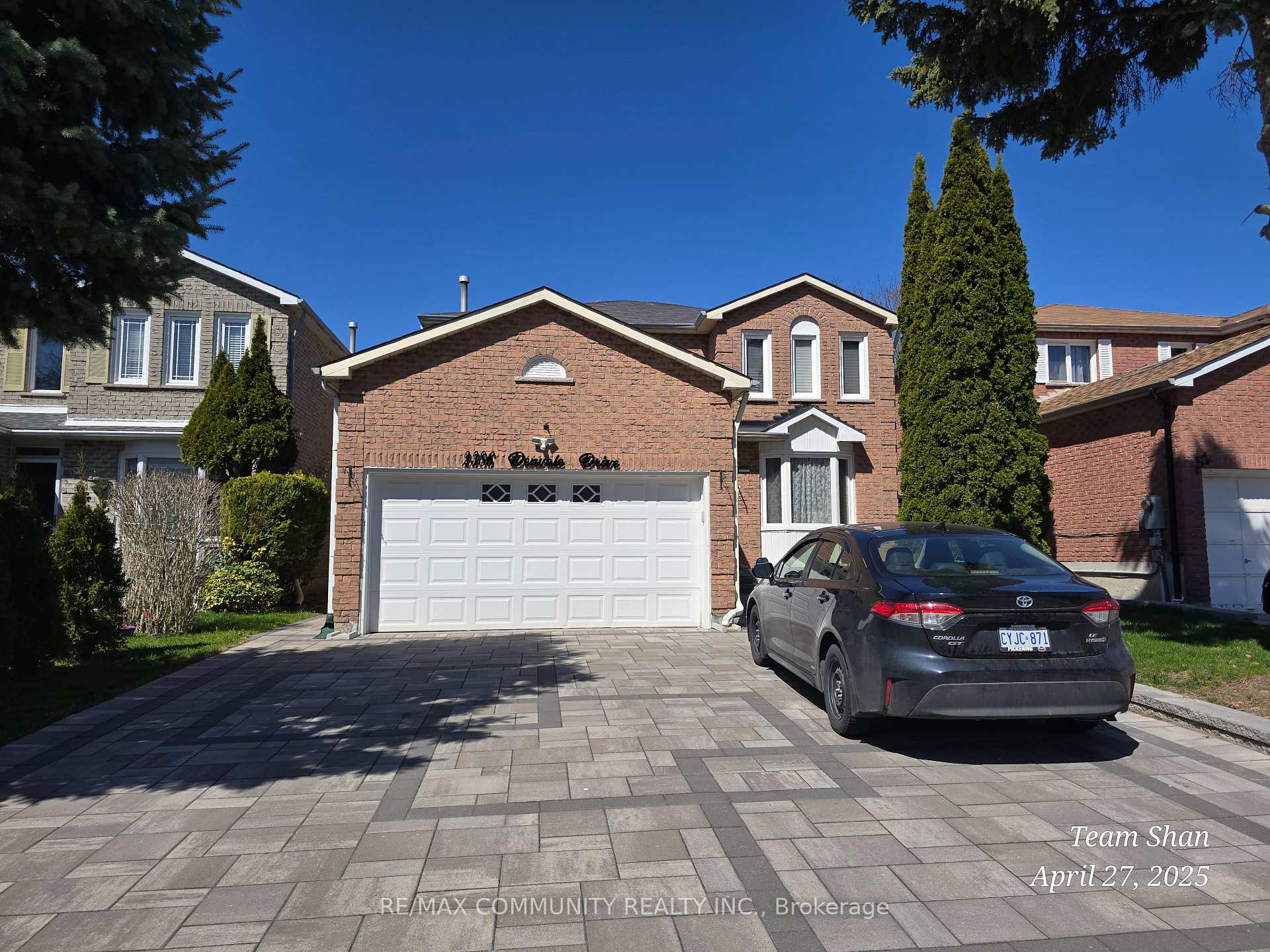 Photo 2 of 2386 Denvale Drive, Pickering, Brock Ridge — HOMEH