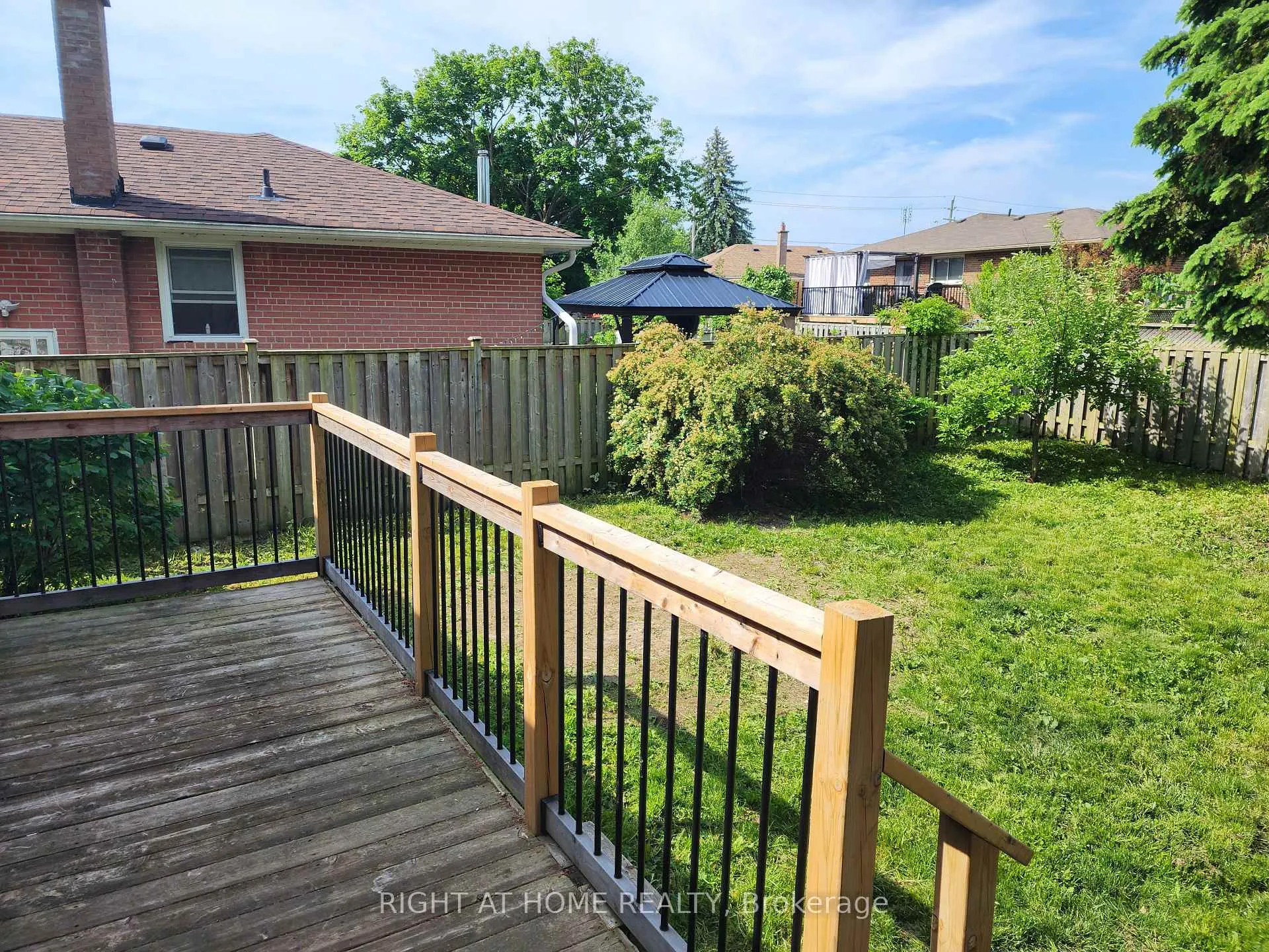 Photo 7 of 332 Viewmount Street, Oshawa, Donevan — HOMEH