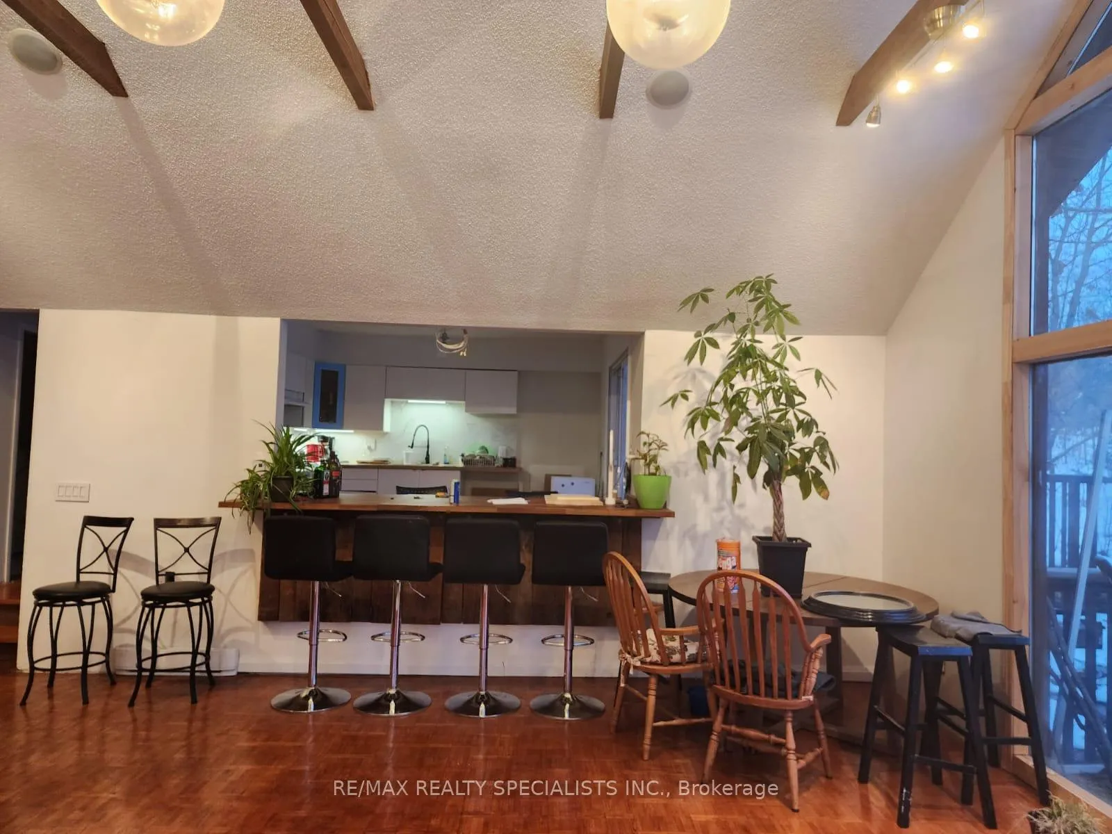 Photo 5 of 7813 Rama Road, Ramara, Rural Ramara — HOMEH