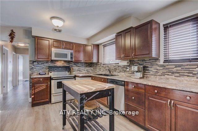 Photo 9 of Unit Main Fl, 229 Wilson Road N, Oshawa, Eastdale — HOMEH