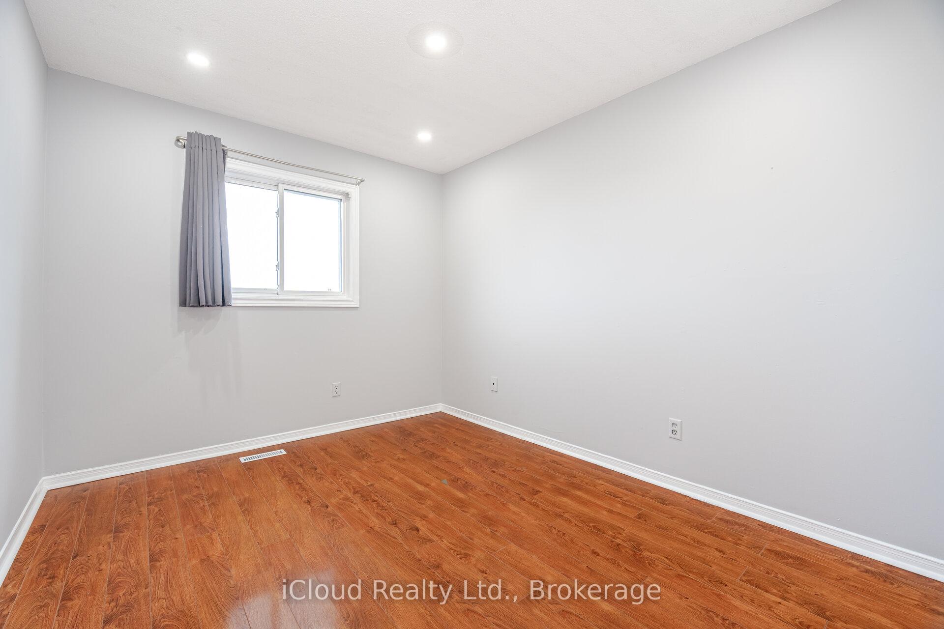 Photo 29 of 2015 Shay Drive, Pickering, Brock Ridge — HOMEH