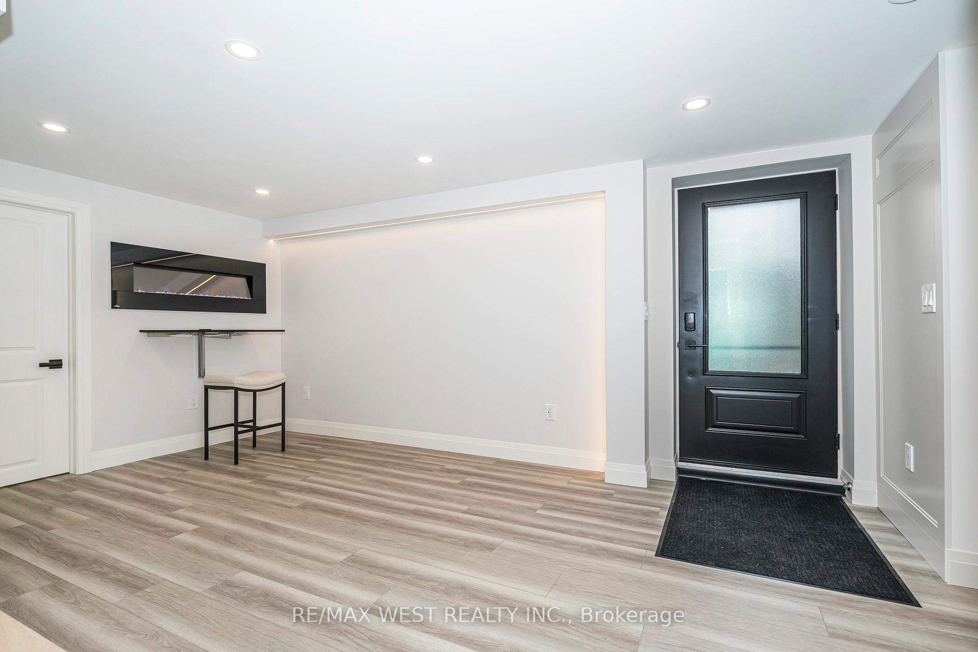 Photo 5 of Unit Basement, 1052 Moorelands Crescent, Pickering, Rosebank — HOMEH
