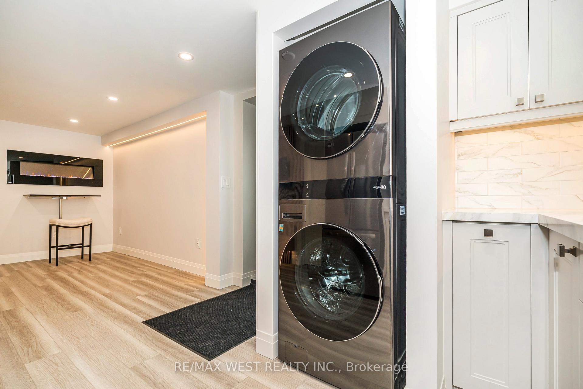 Photo 8 of Unit Basement, 1052 Moorelands Crescent, Pickering, Rosebank — HOMEH