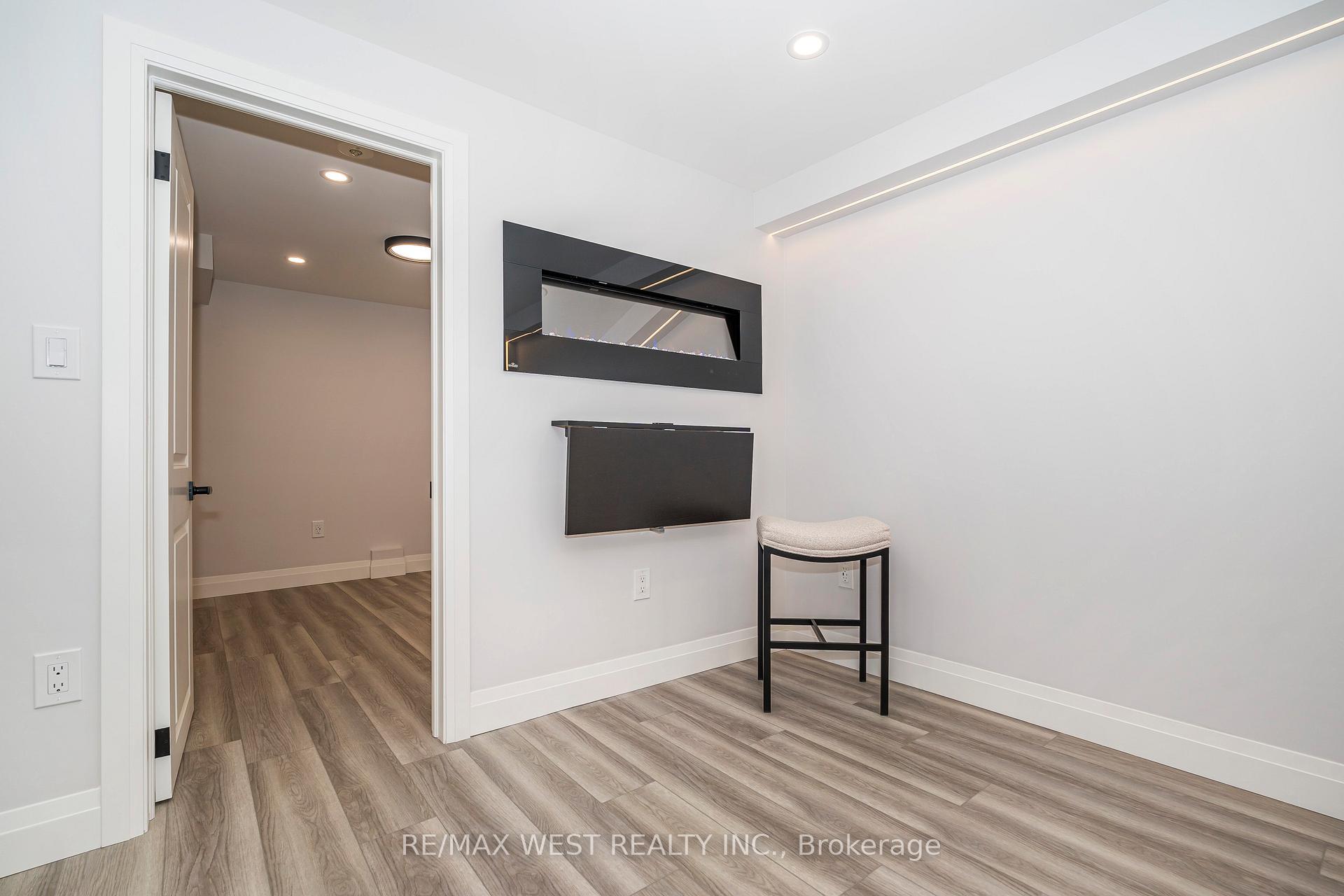 Photo 15 of Unit Basement, 1052 Moorelands Crescent, Pickering, Rosebank — HOMEH