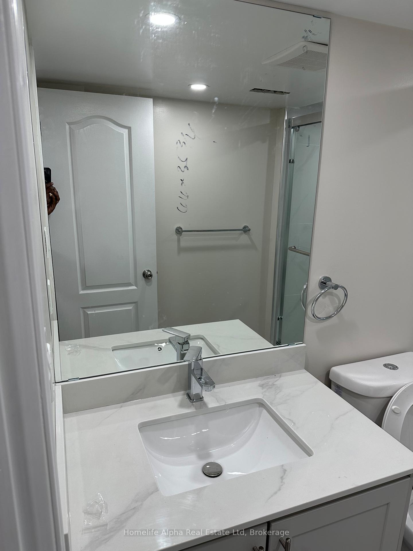 Photo 3 of 3039 Hollyberry Trail, Pickering, Rural Pickering — HOMEH