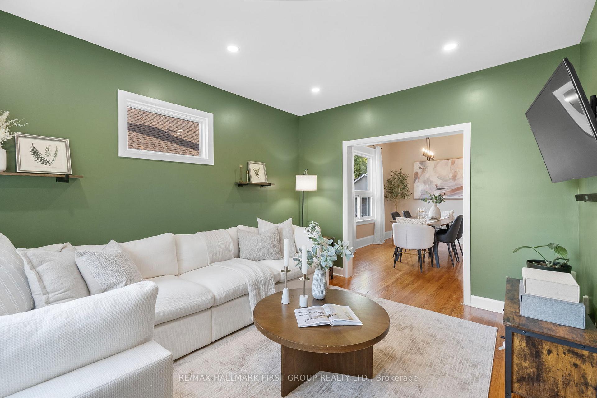 Photo 9 of 104 Gladstone Avenue, Oshawa, McLaughlin — HOMEH