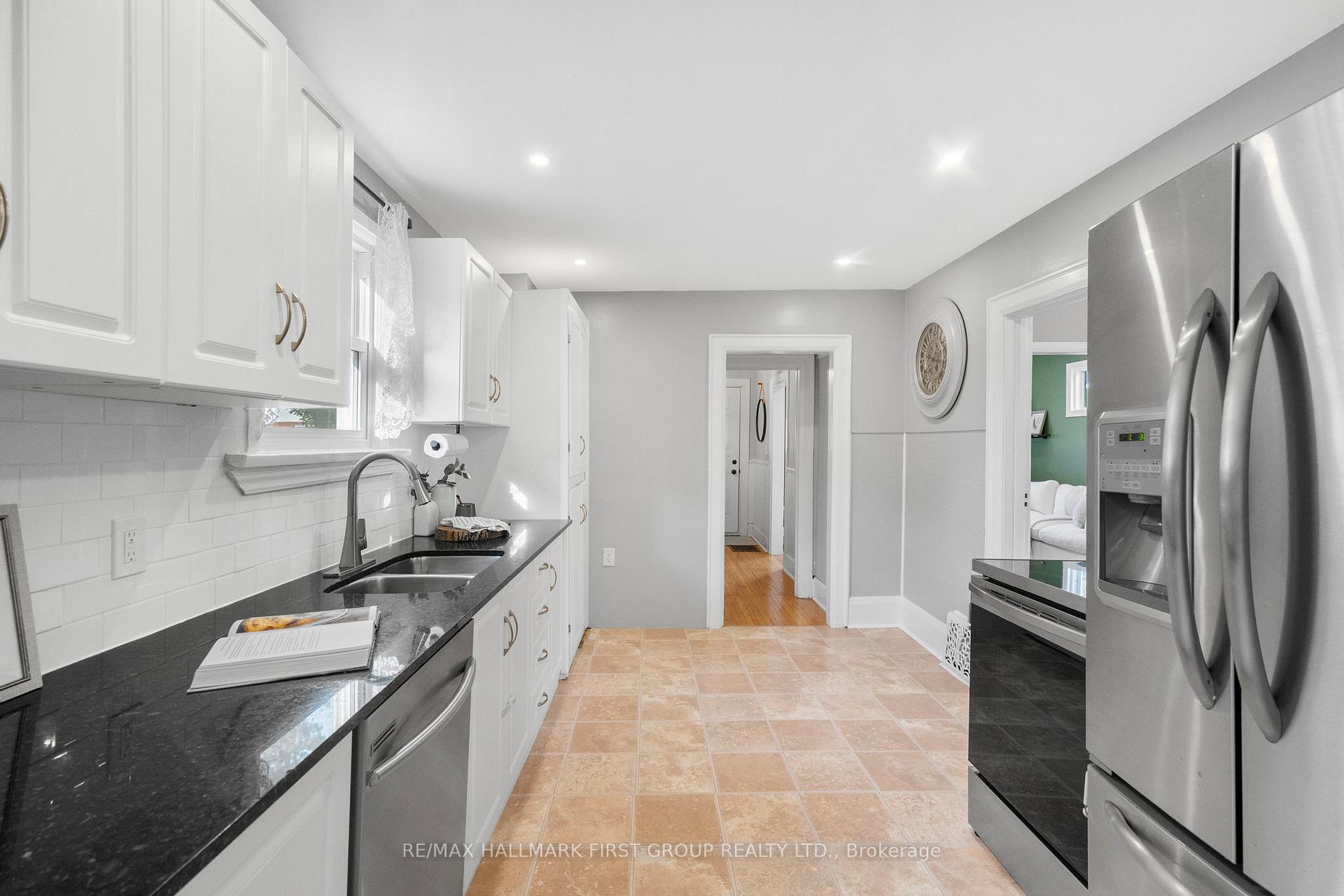 Photo 18 of 104 Gladstone Avenue, Oshawa, McLaughlin — HOMEH