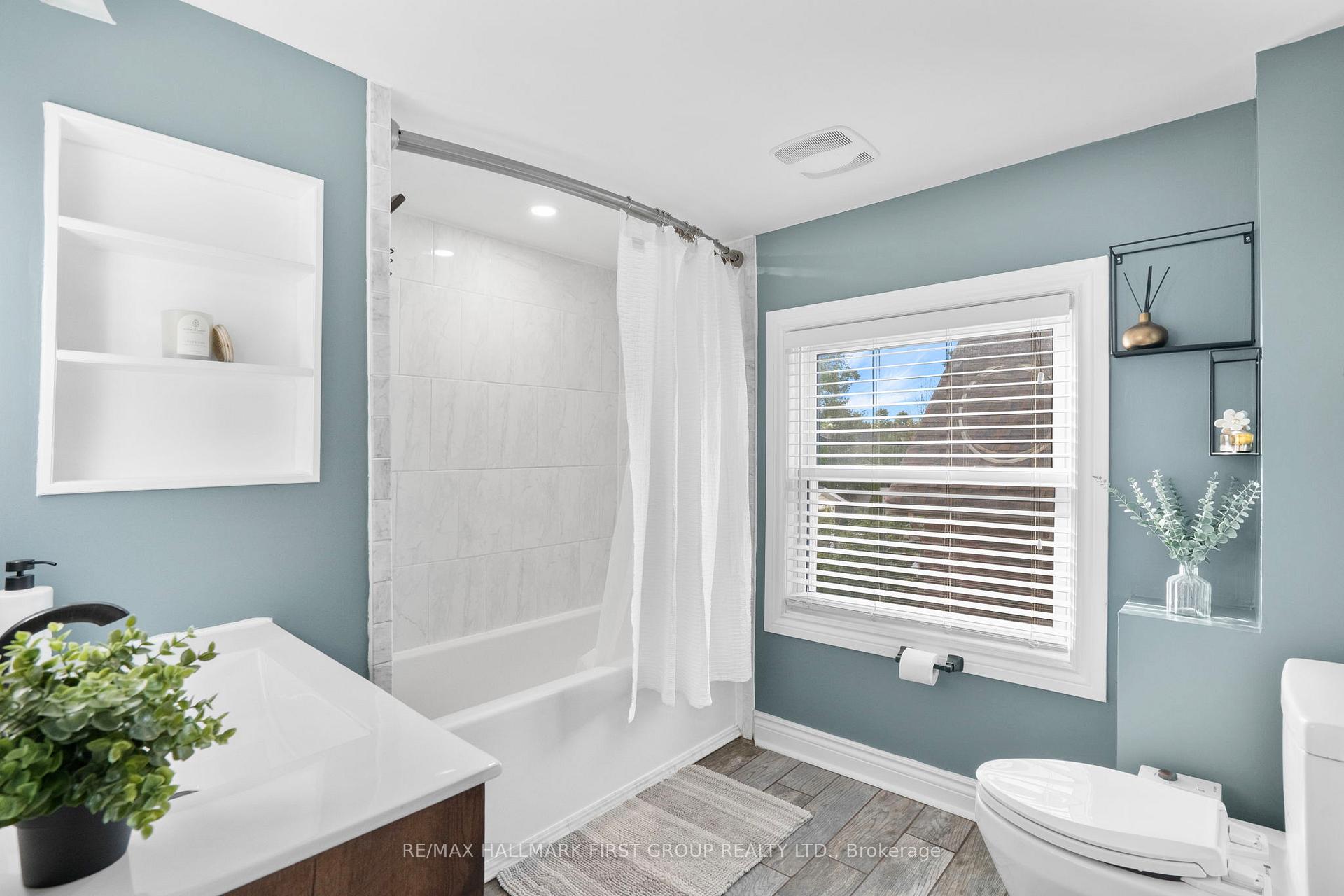 Photo 25 of 104 Gladstone Avenue, Oshawa, McLaughlin — HOMEH