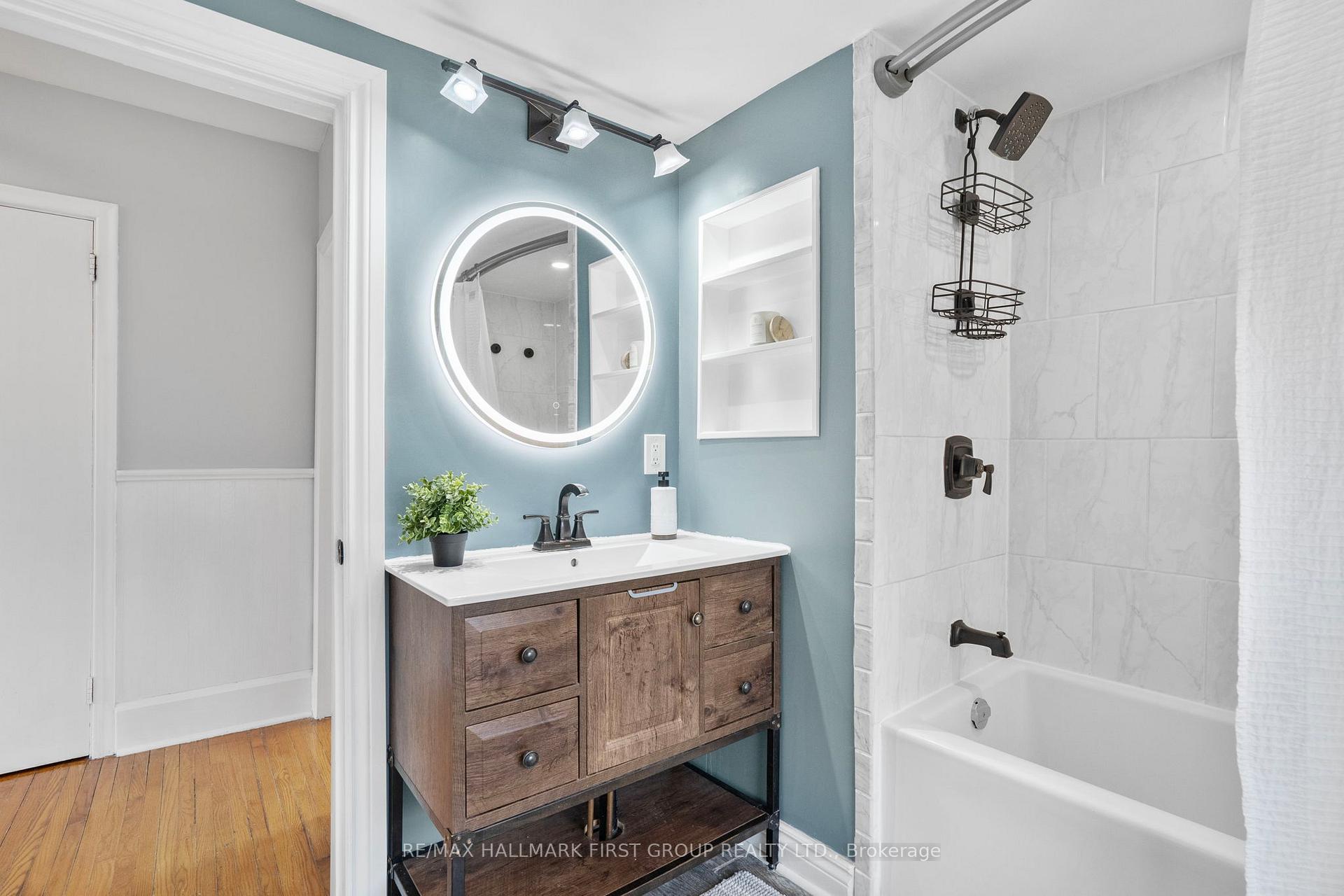 Photo 26 of 104 Gladstone Avenue, Oshawa, McLaughlin — HOMEH