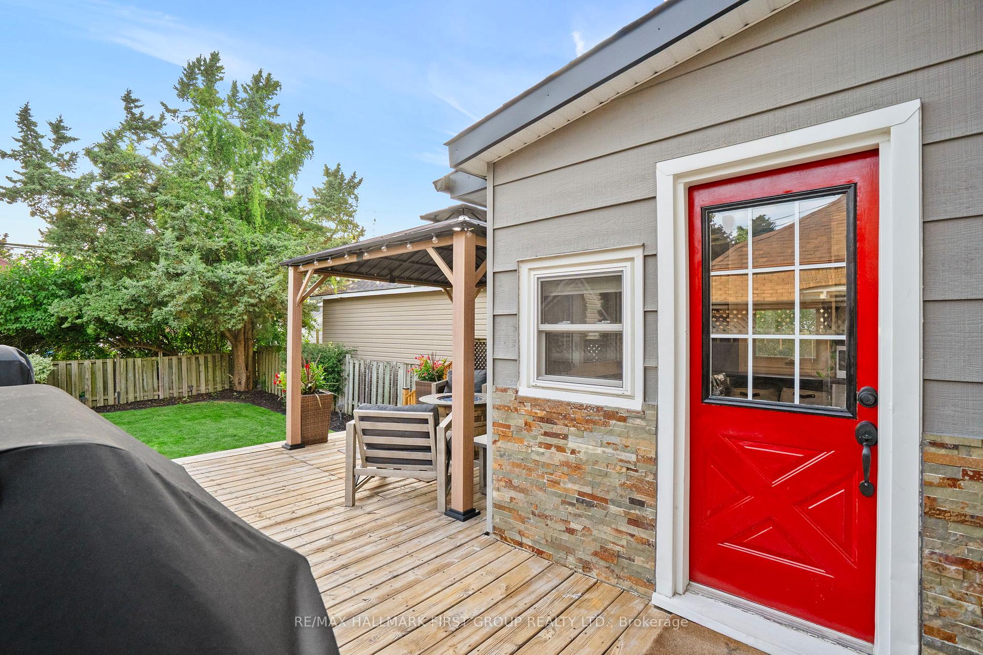 Photo 39 of 104 Gladstone Avenue, Oshawa, McLaughlin — HOMEH