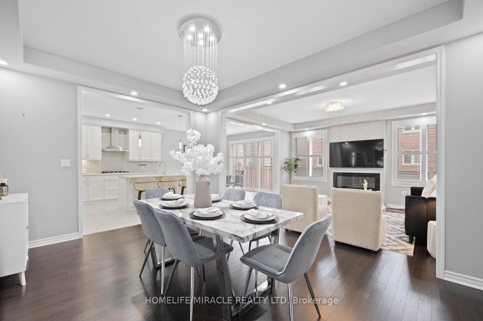 Photo 11 of 656 Kennedy Circle W, Milton, Cobban — HOMEH