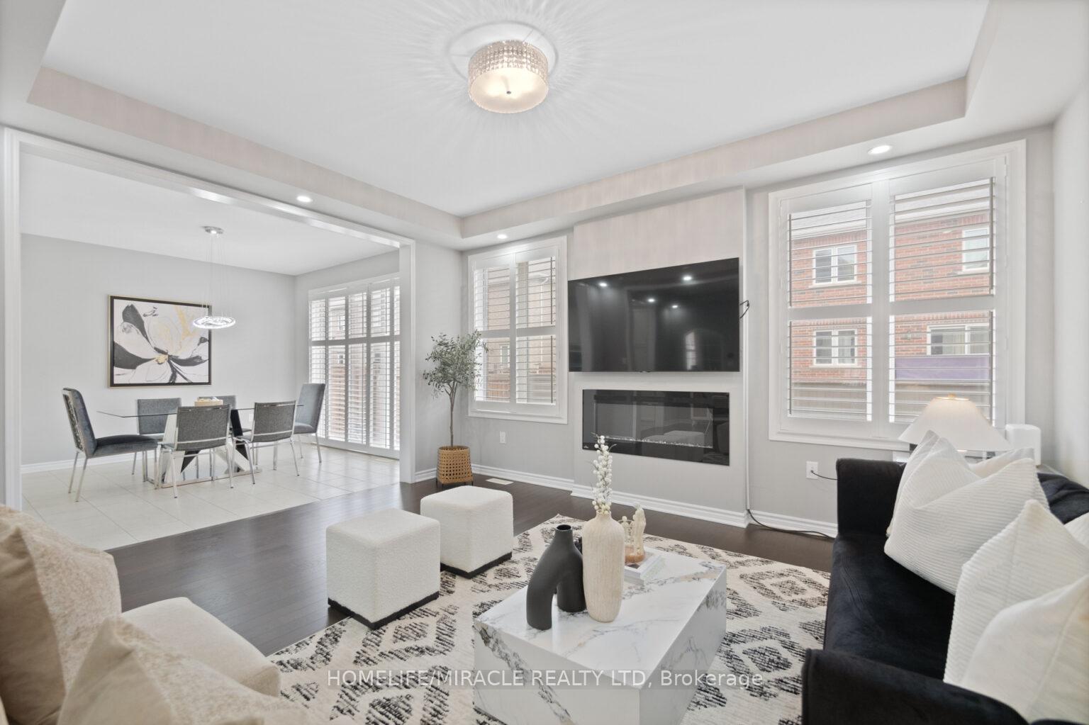 Photo 13 of 656 Kennedy Circle W, Milton, Cobban — HOMEH