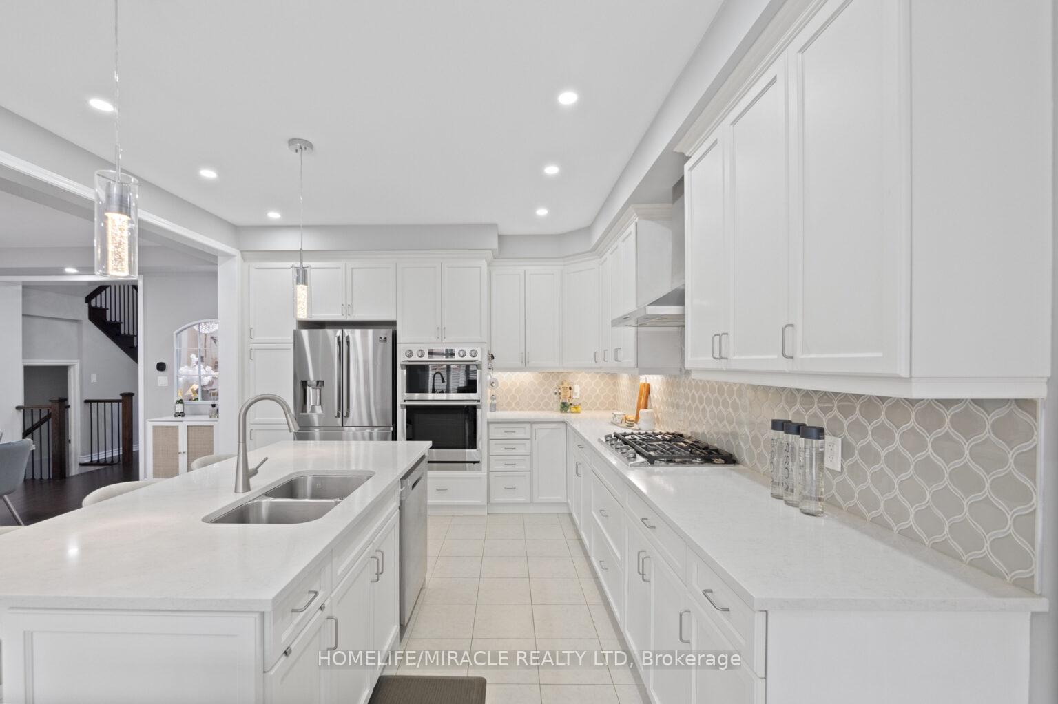 Photo 18 of 656 Kennedy Circle W, Milton, Cobban — HOMEH