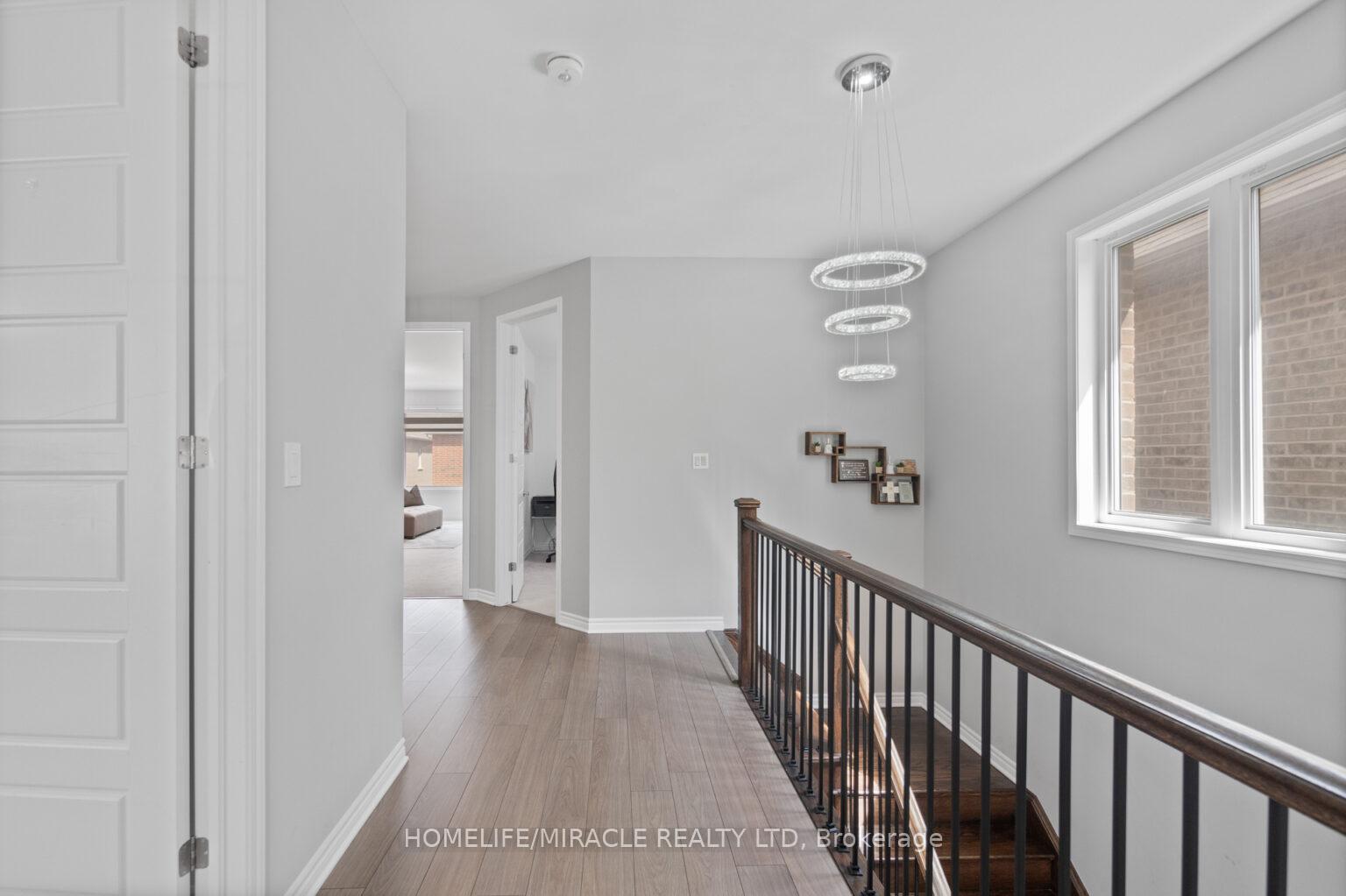 Photo 21 of 656 Kennedy Circle W, Milton, Cobban — HOMEH
