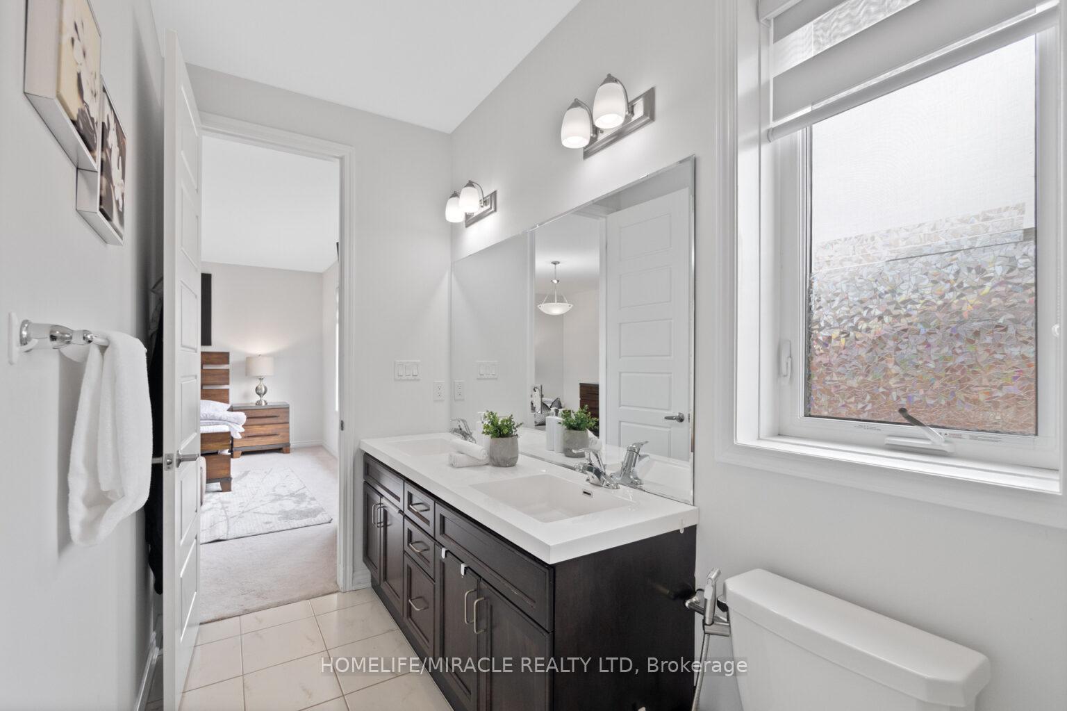 Photo 29 of 656 Kennedy Circle W, Milton, Cobban — HOMEH