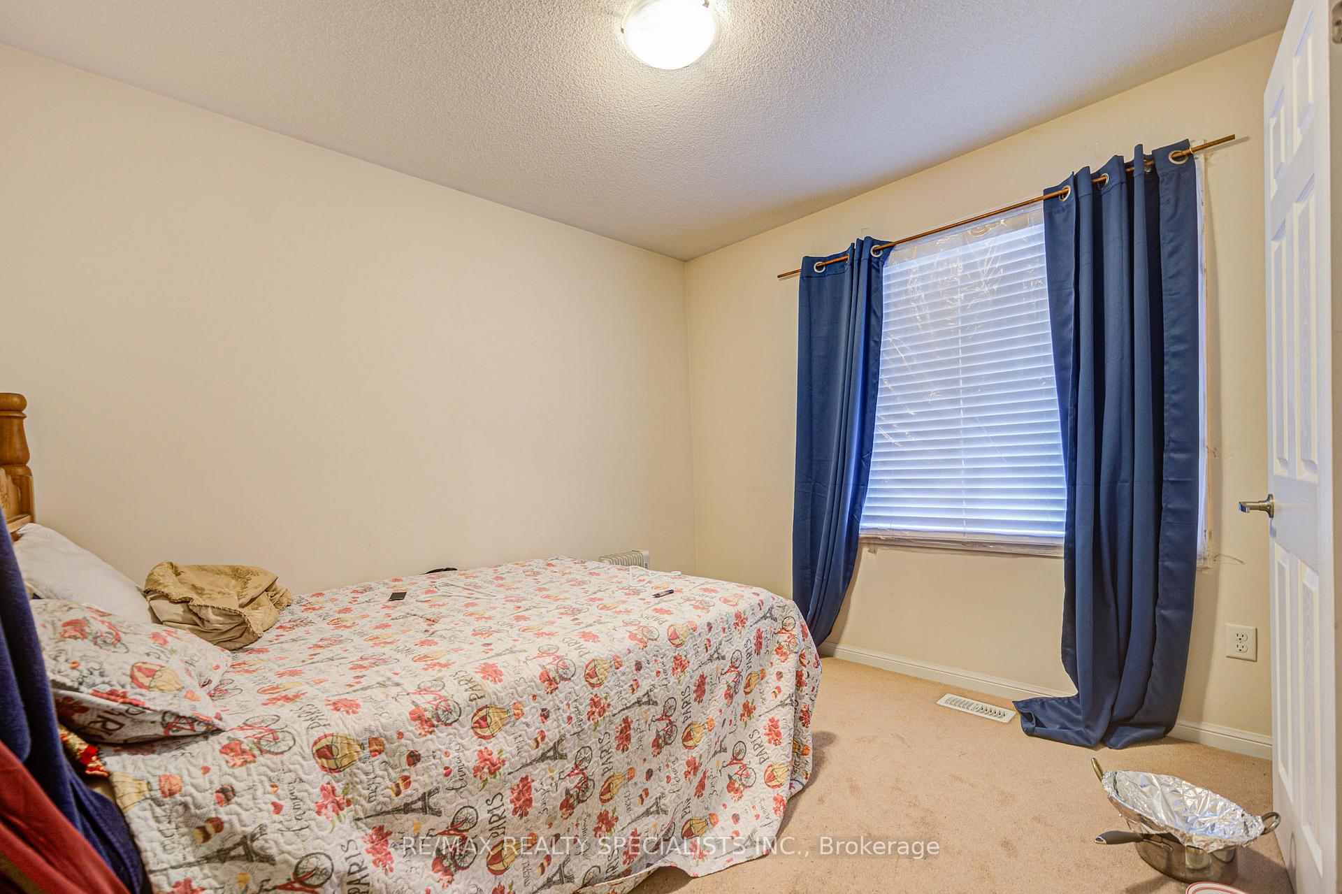 Photo 11 of 829 Cahoun Terrace, Milton, Coates — HOMEH