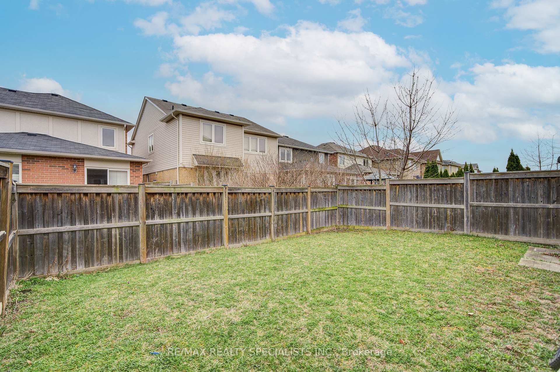 Photo 13 of 829 Cahoun Terrace, Milton, Coates — HOMEH