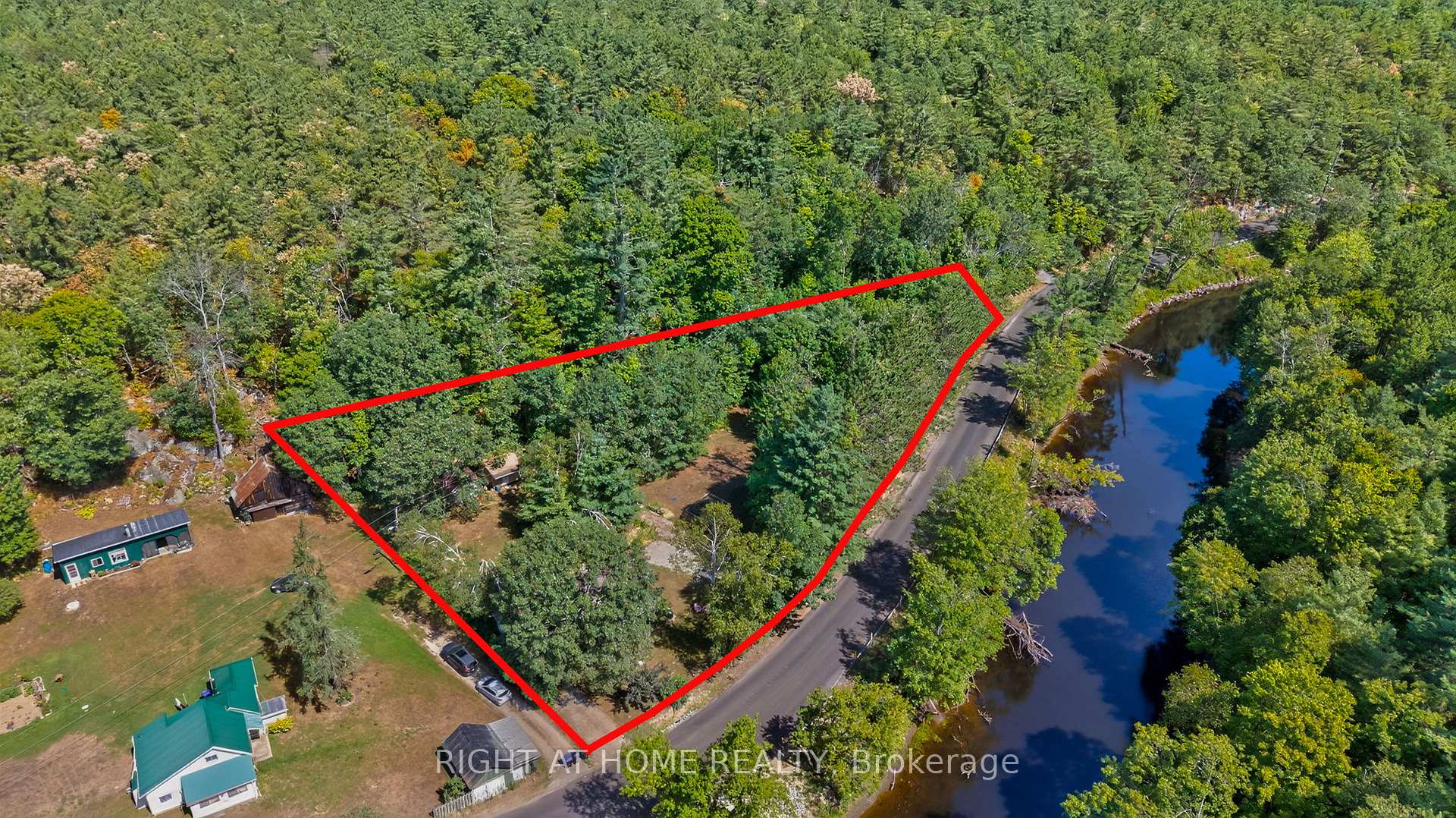 Photo 2 of 1340 Coopers Falls Road, Ramara, Rural Ramara — HOMEH