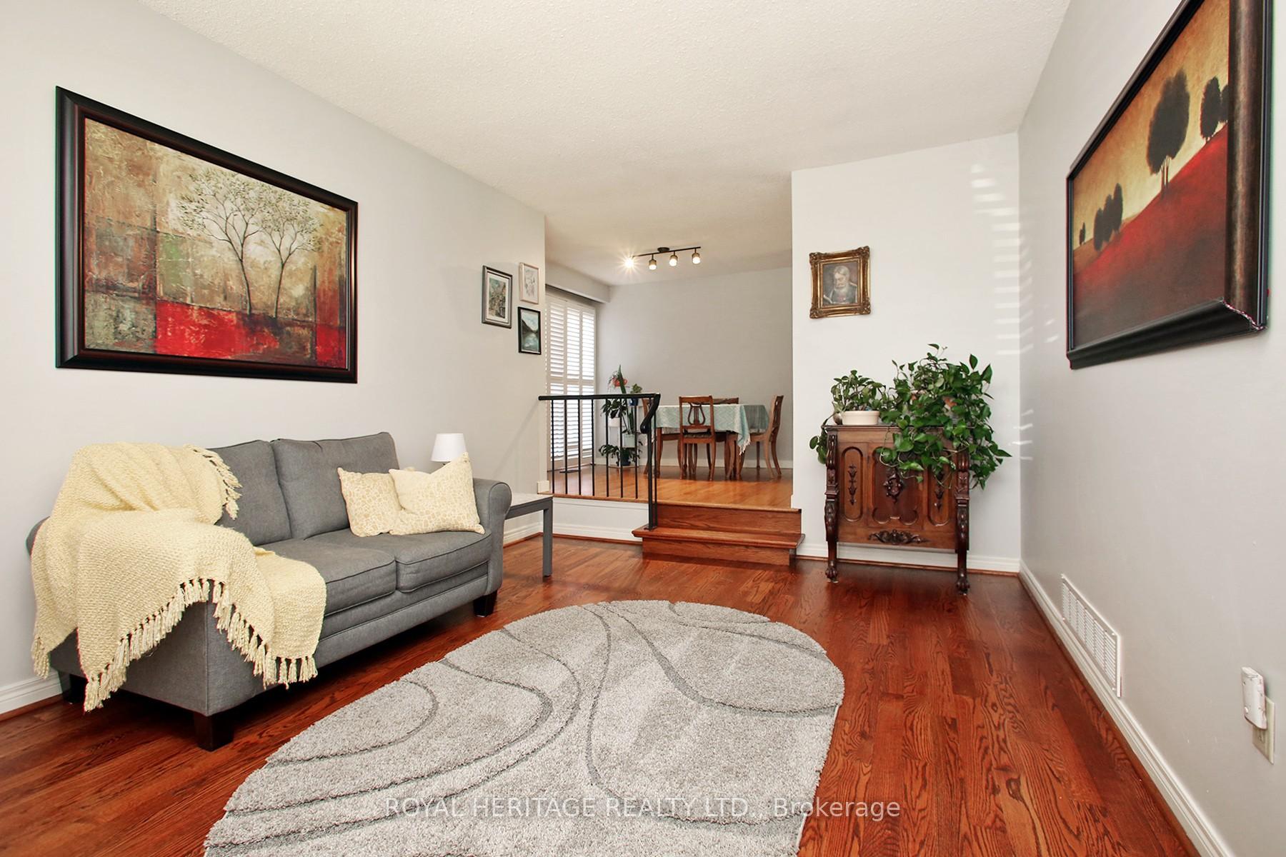 Photo 5 of 576 Rosebank Road, Pickering, Rosebank — HOMEH