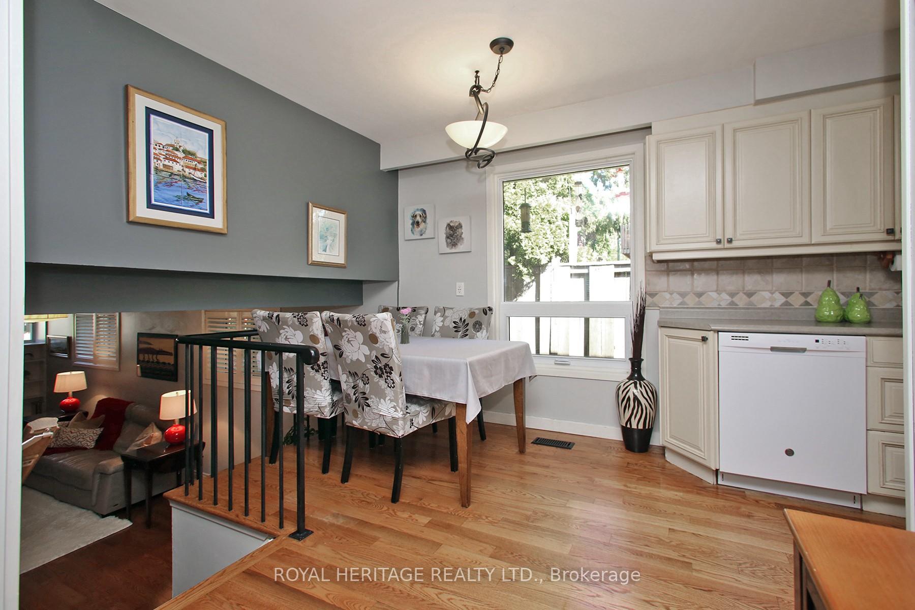 Photo 13 of 576 Rosebank Road, Pickering, Rosebank — HOMEH