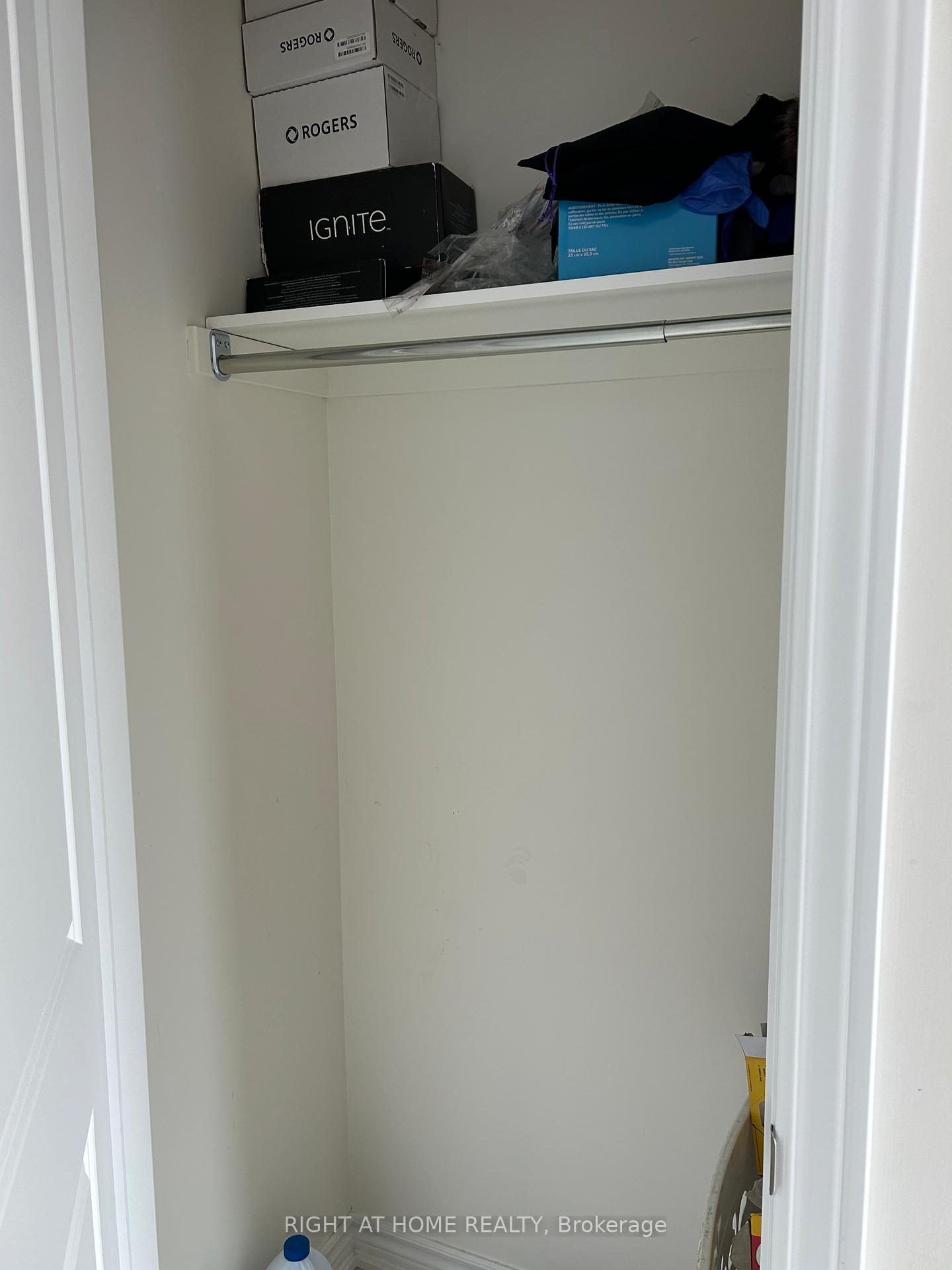 Photo 16 of Unit Upper Level, 1149 Cameo Street, Pickering, Rural Pickering — HOMEH