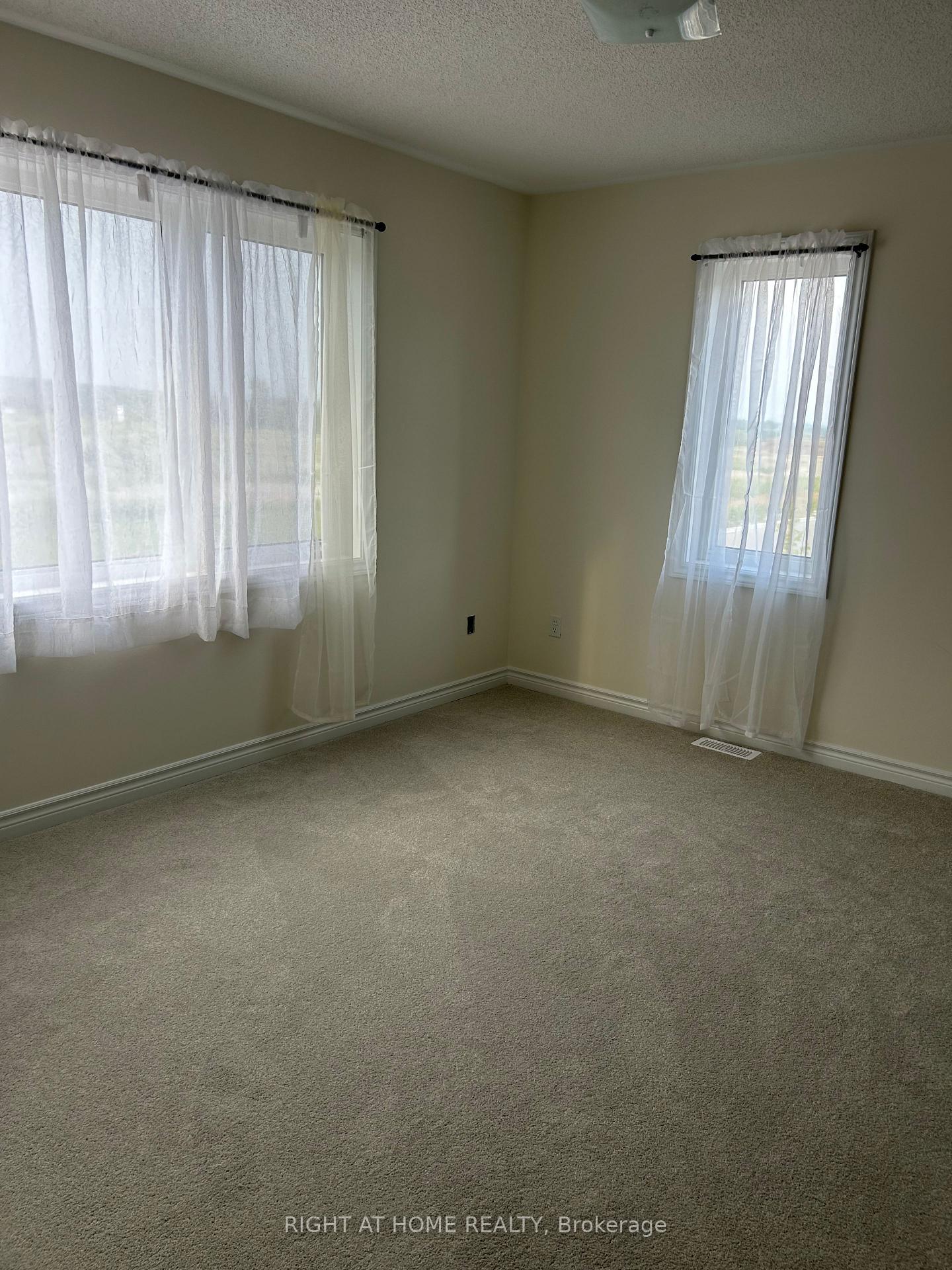Photo 28 of Unit Upper Level, 1149 Cameo Street, Pickering, Rural Pickering — HOMEH