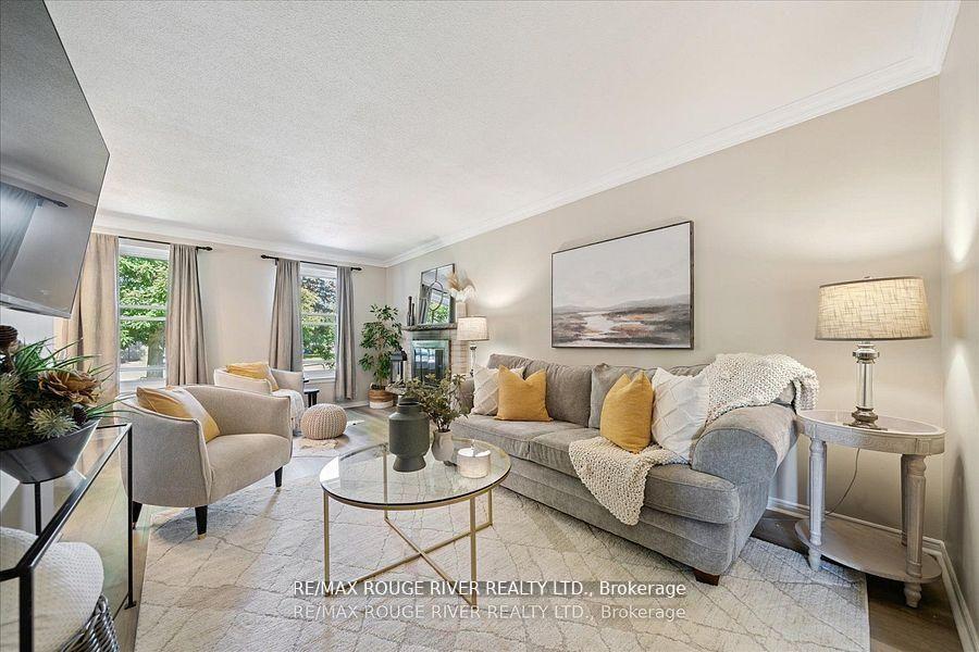 Photo 11 of 810 Zator Avenue, Pickering, Bay Ridges — HOMEH