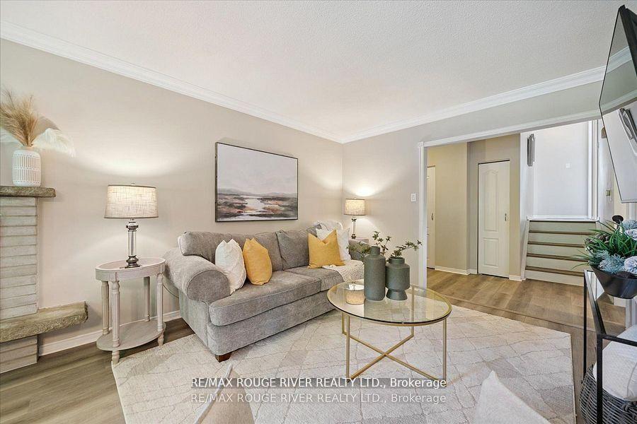Photo 15 of 810 Zator Avenue, Pickering, Bay Ridges — HOMEH
