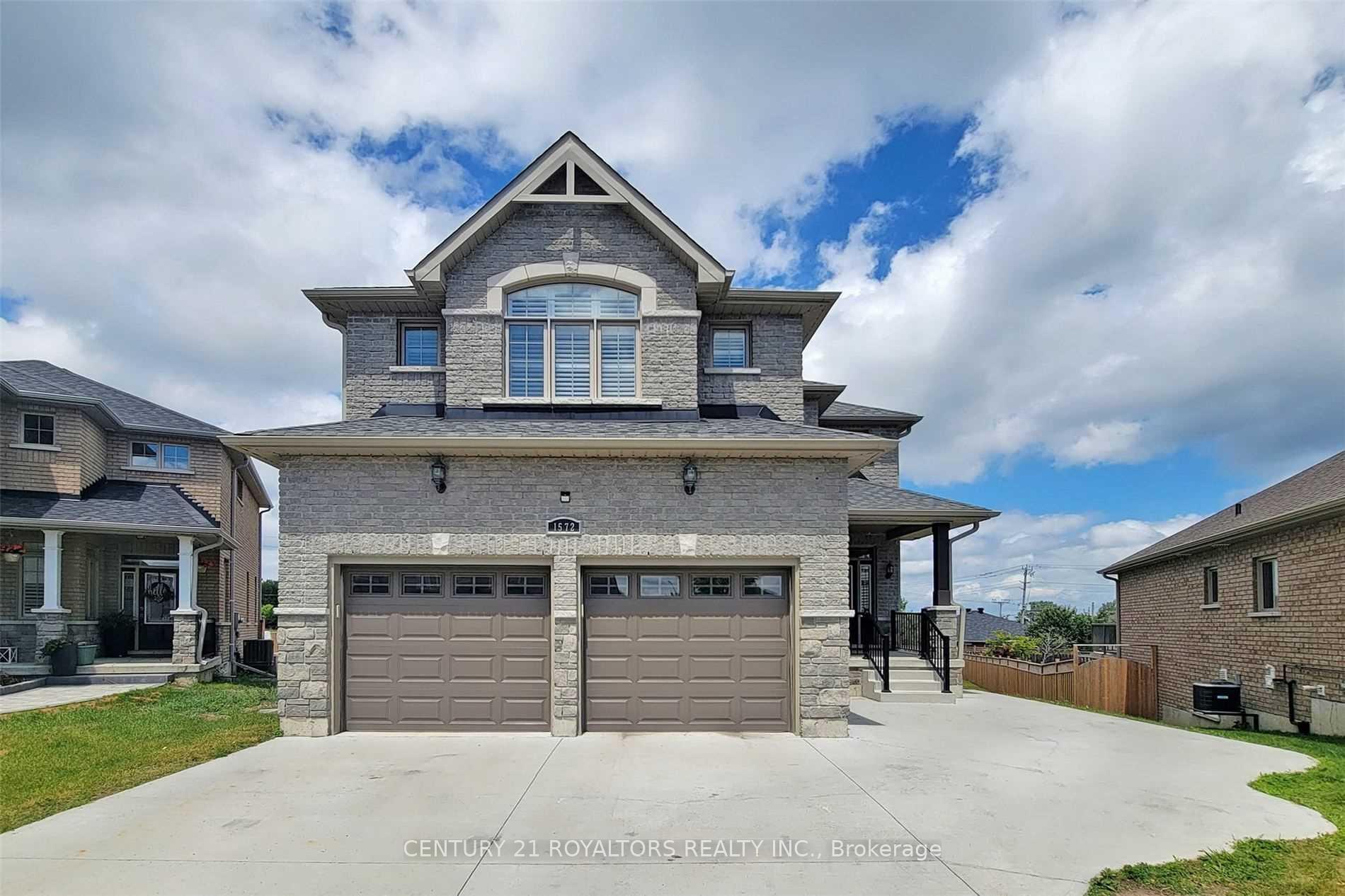 Front of 1572 Cahill Drive