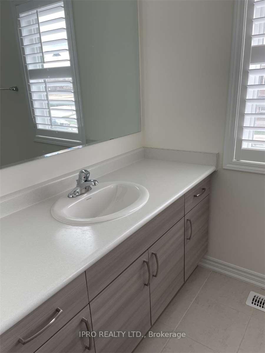 Photo 15 of Unit 93, 975 Whitlock Avenue, Milton, Cobban — HOMEH