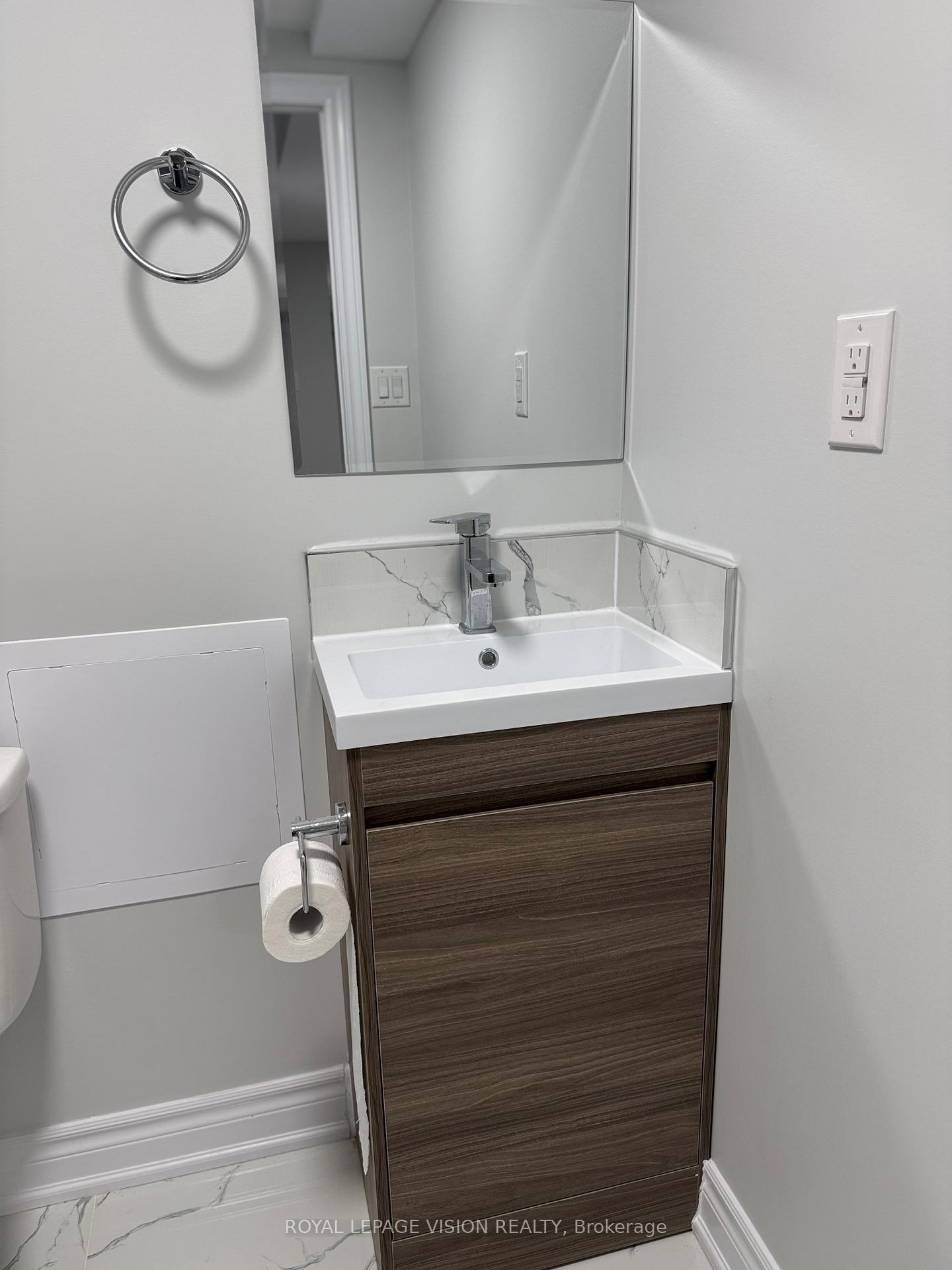 Photo 10 of Unit Basement, 1402 Ferncliff Circle, Pickering, Liverpool — HOMEH