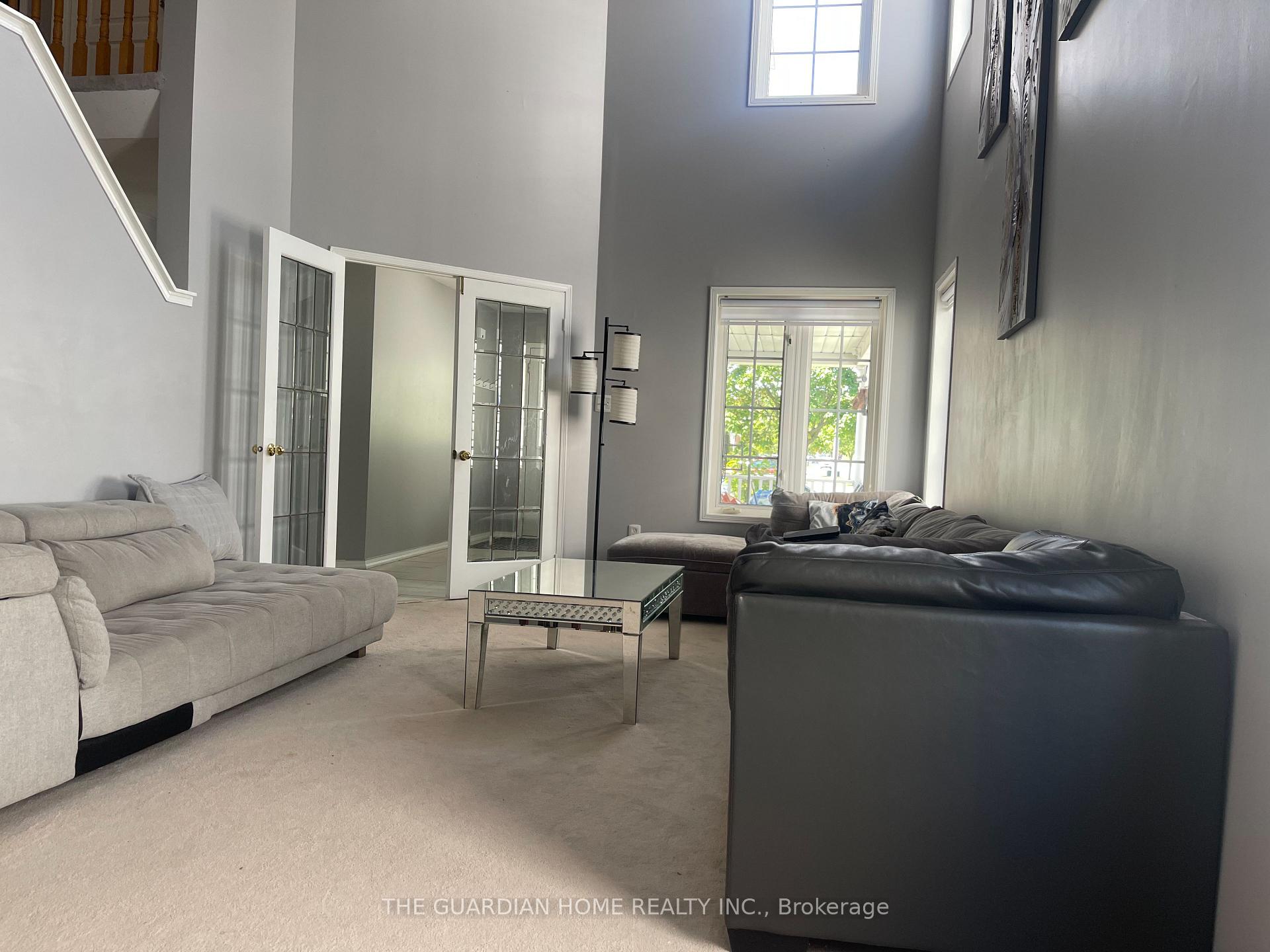 Photo 4 of 1513 Aldergrove Drive, Oshawa, Taunton — HOMEH