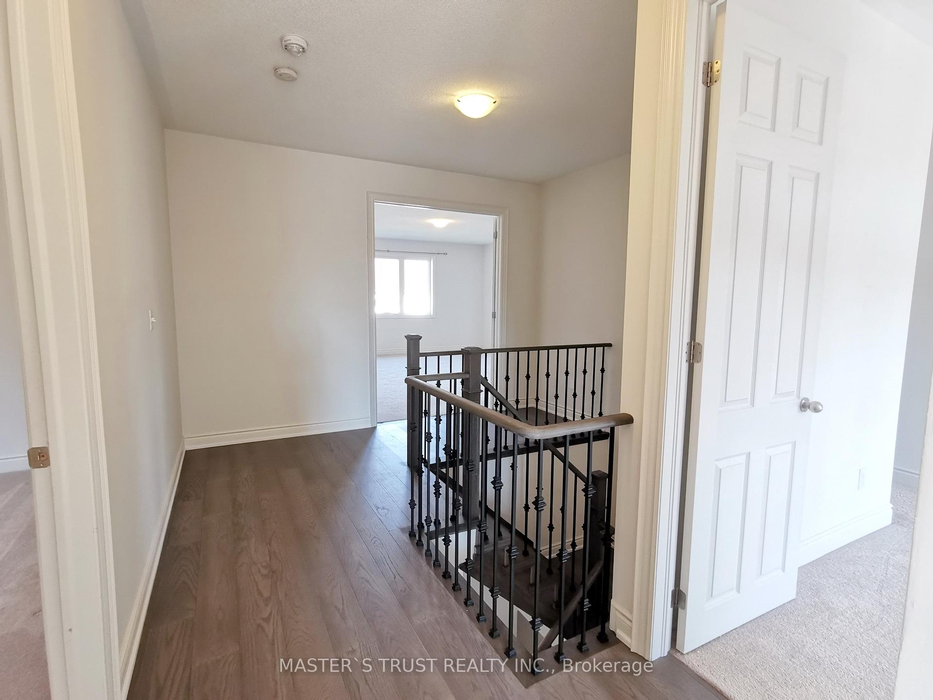 Photo 32 of 2529 Stallion Drive, Oshawa, Windfields — HOMEH
