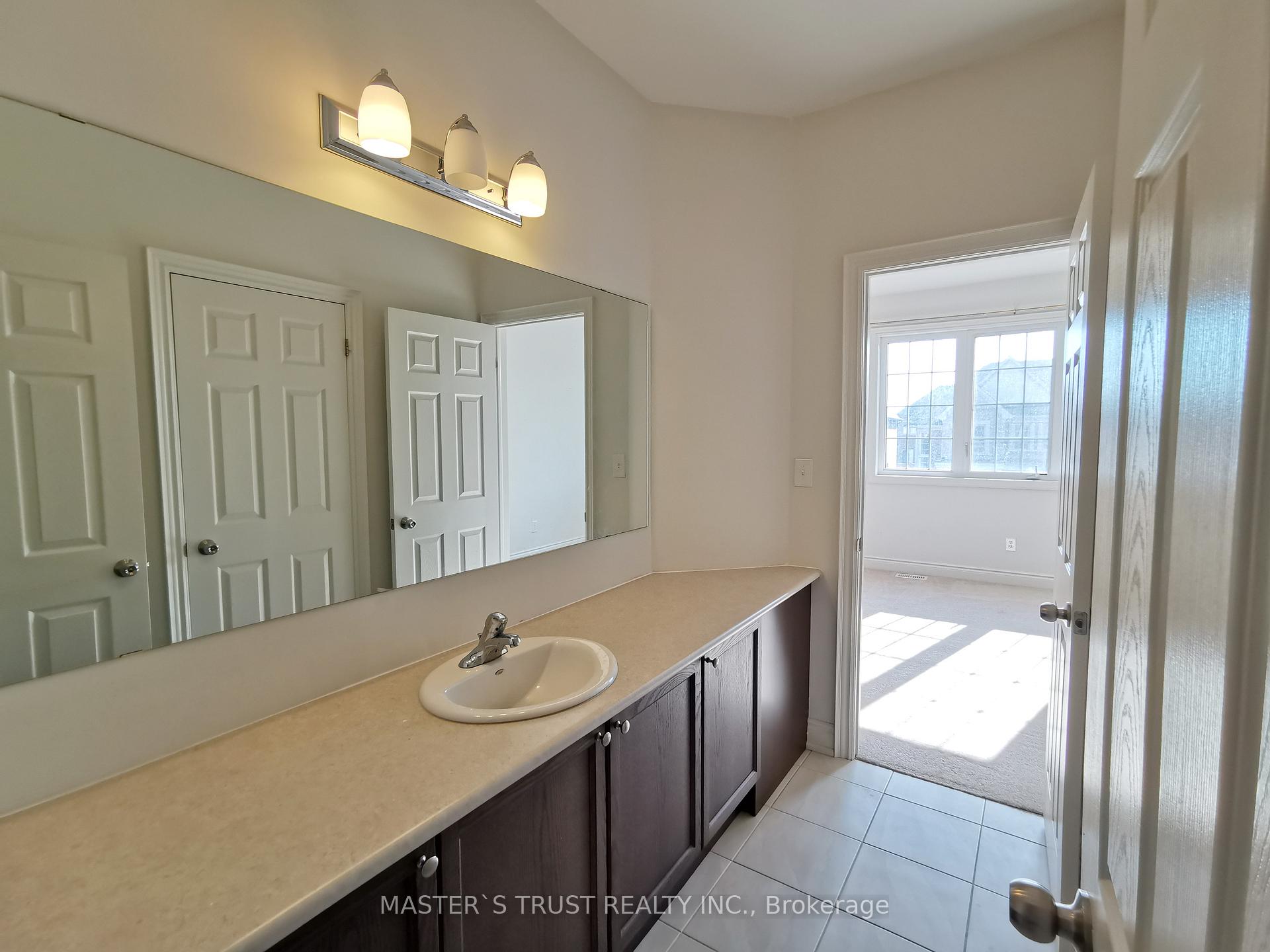 Photo 35 of 2529 Stallion Drive, Oshawa, Windfields — HOMEH