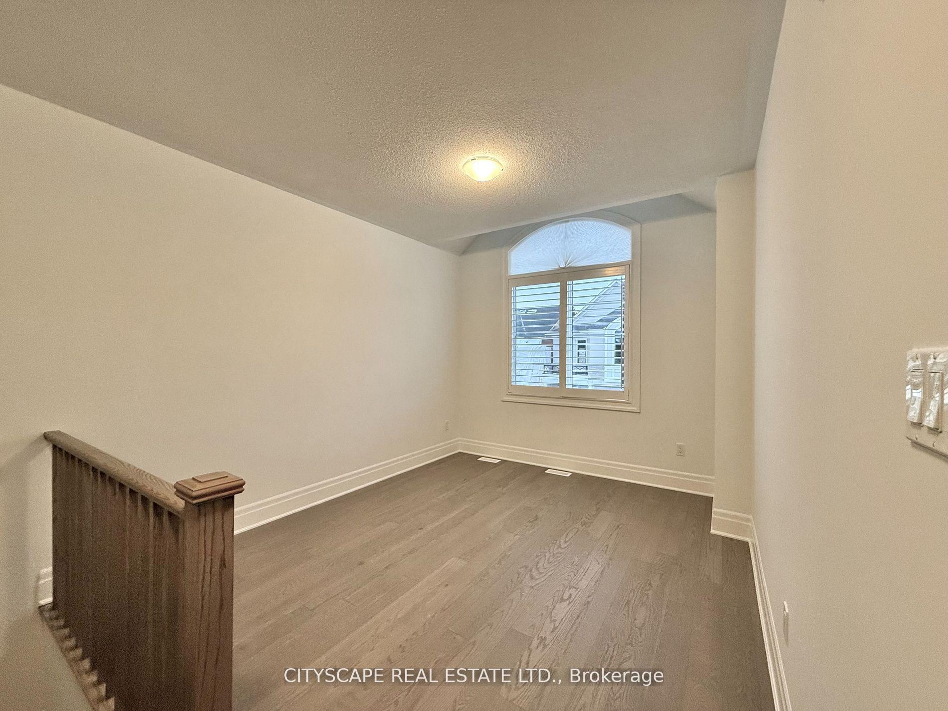 Photo 11 of 1358 Lily Crescent, Milton, Walker — HOMEH
