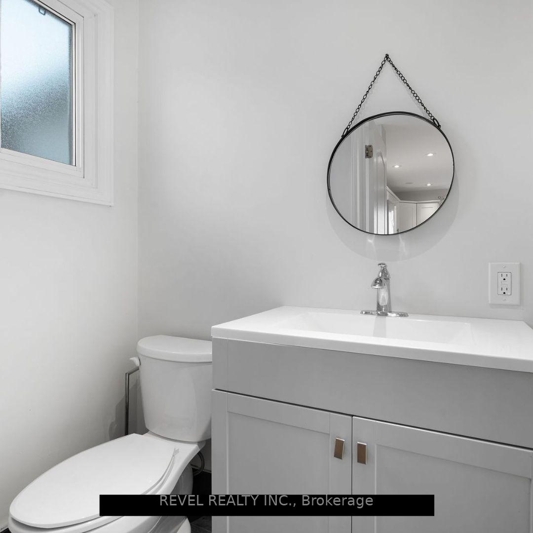 Photo 8 of 1323 Broadview Street, Pickering, Bay Ridges — HOMEH