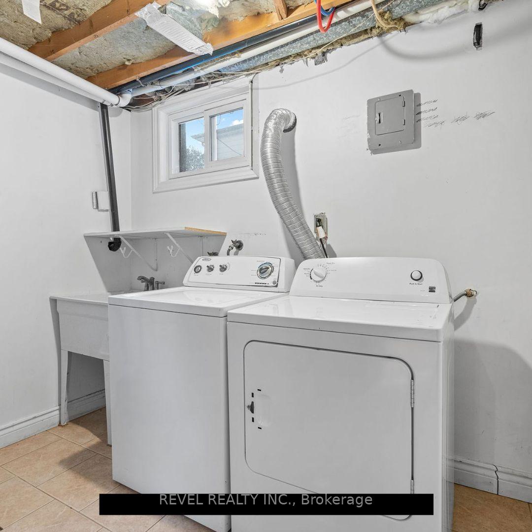 Photo 10 of 1323 Broadview Street, Pickering, Bay Ridges — HOMEH