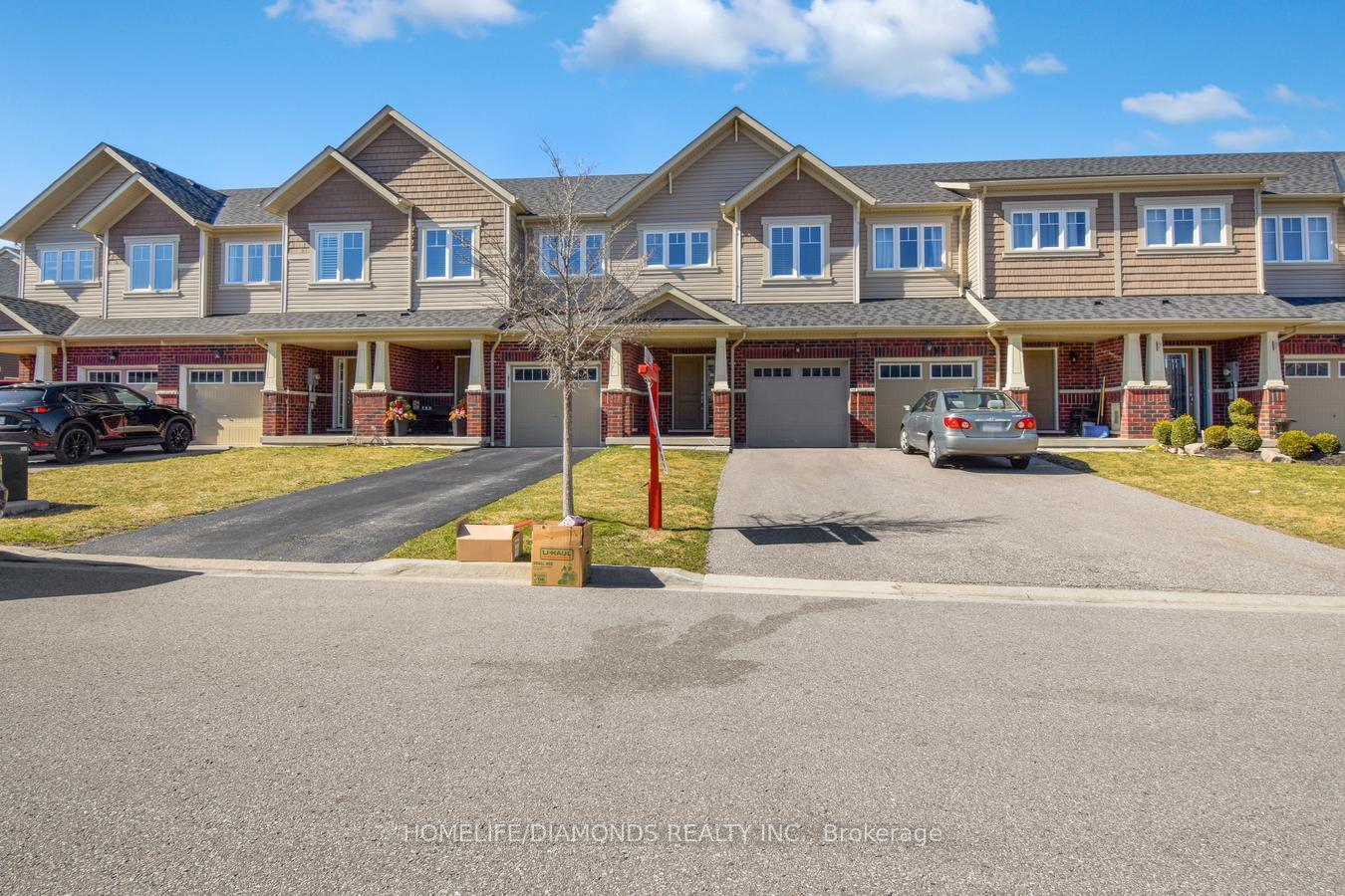 Photo 3 of 66 Great Gabe Crescent, Oshawa, Windfields — HOMEH