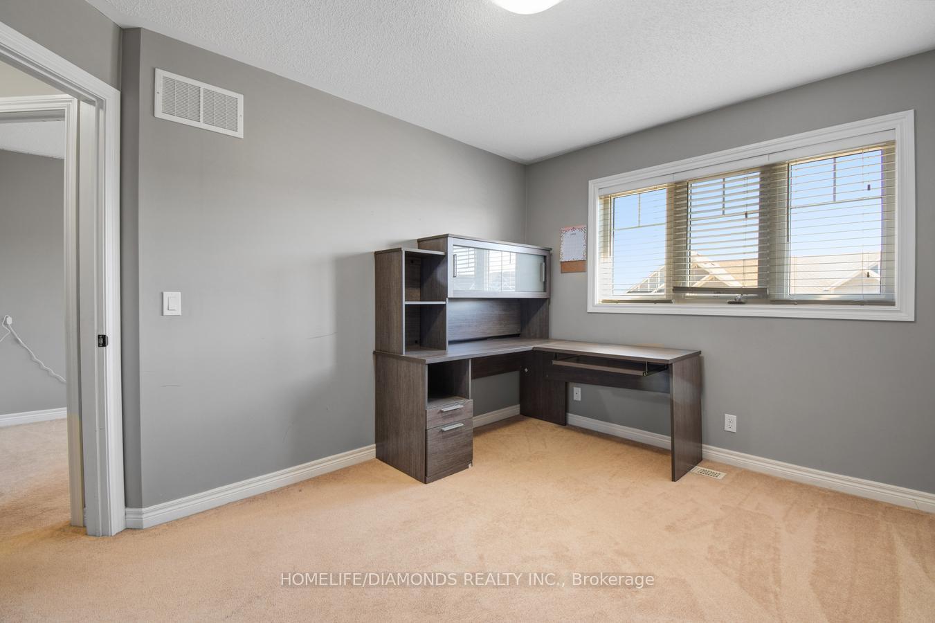 Photo 29 of 66 Great Gabe Crescent, Oshawa, Windfields — HOMEH