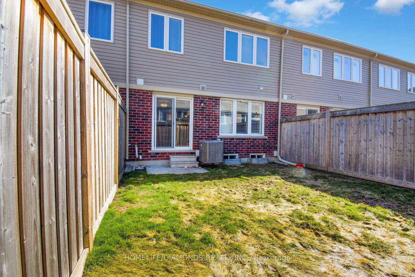 Photo 39 of 66 Great Gabe Crescent, Oshawa, Windfields — HOMEH
