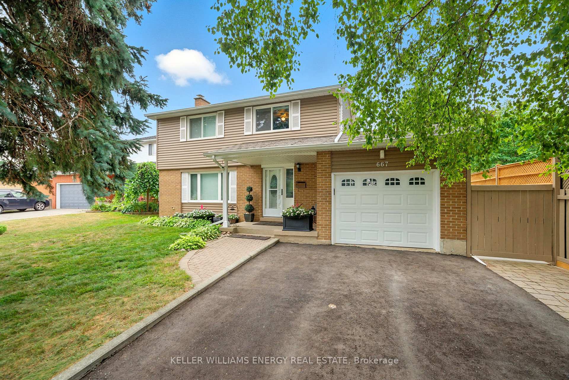 Front of 667 Fife Court