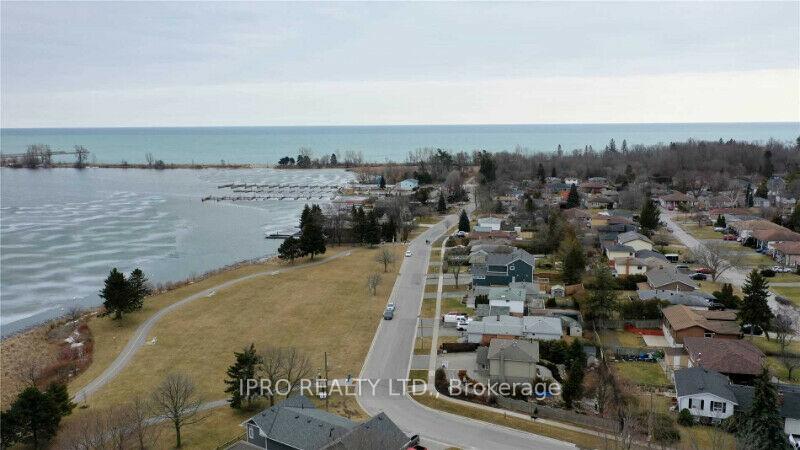 Photo 1 of Unit Bsmt, 730 Breezy Drive, Pickering, West Shore — HOMEH