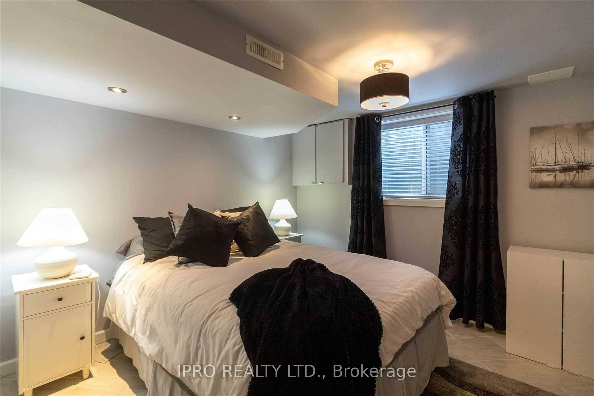 Photo 5 of Unit Bsmt, 730 Breezy Drive, Pickering, West Shore — HOMEH