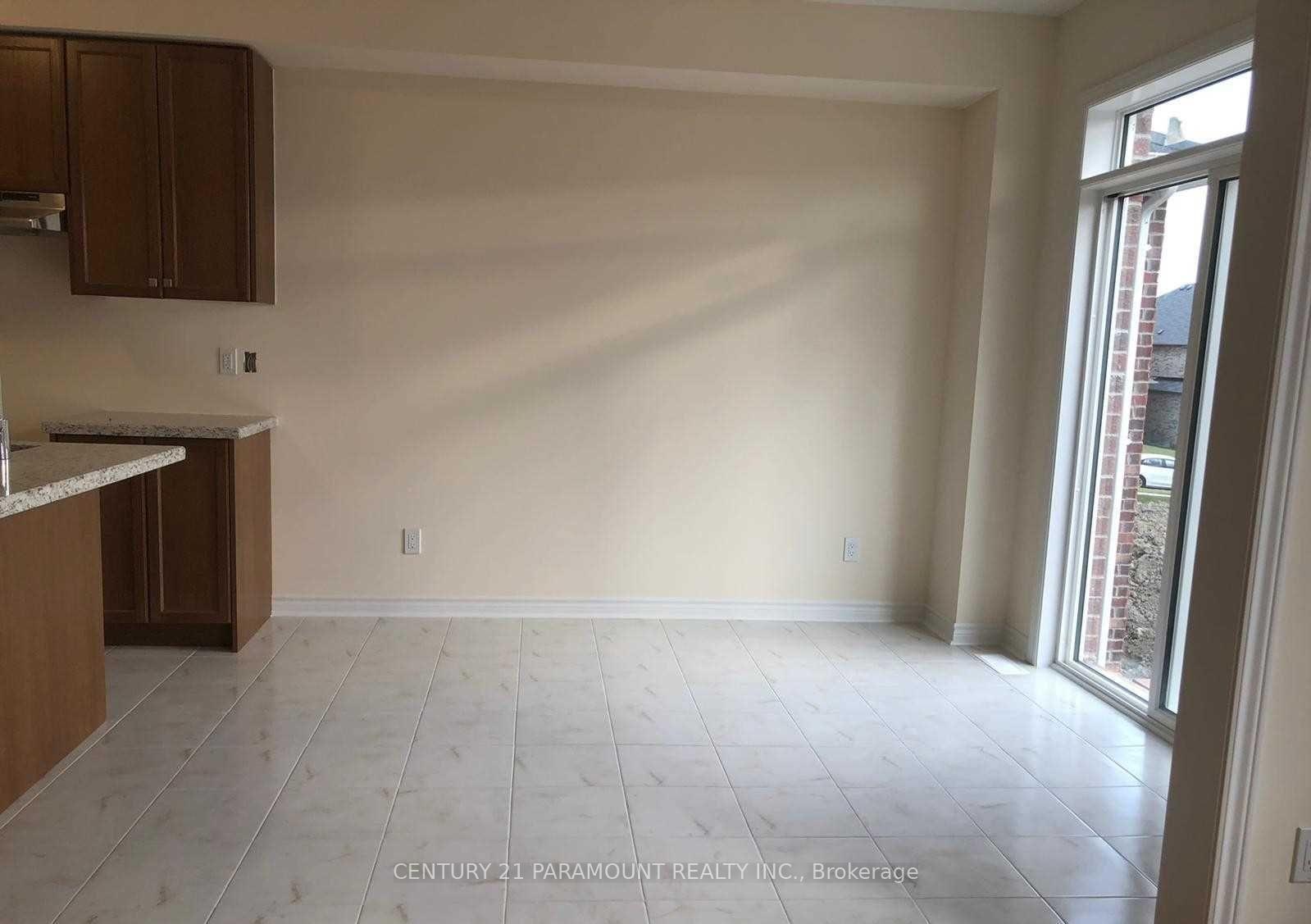 Photo 7 of 1814 Fosterbrook Street, Oshawa, Taunton — HOMEH