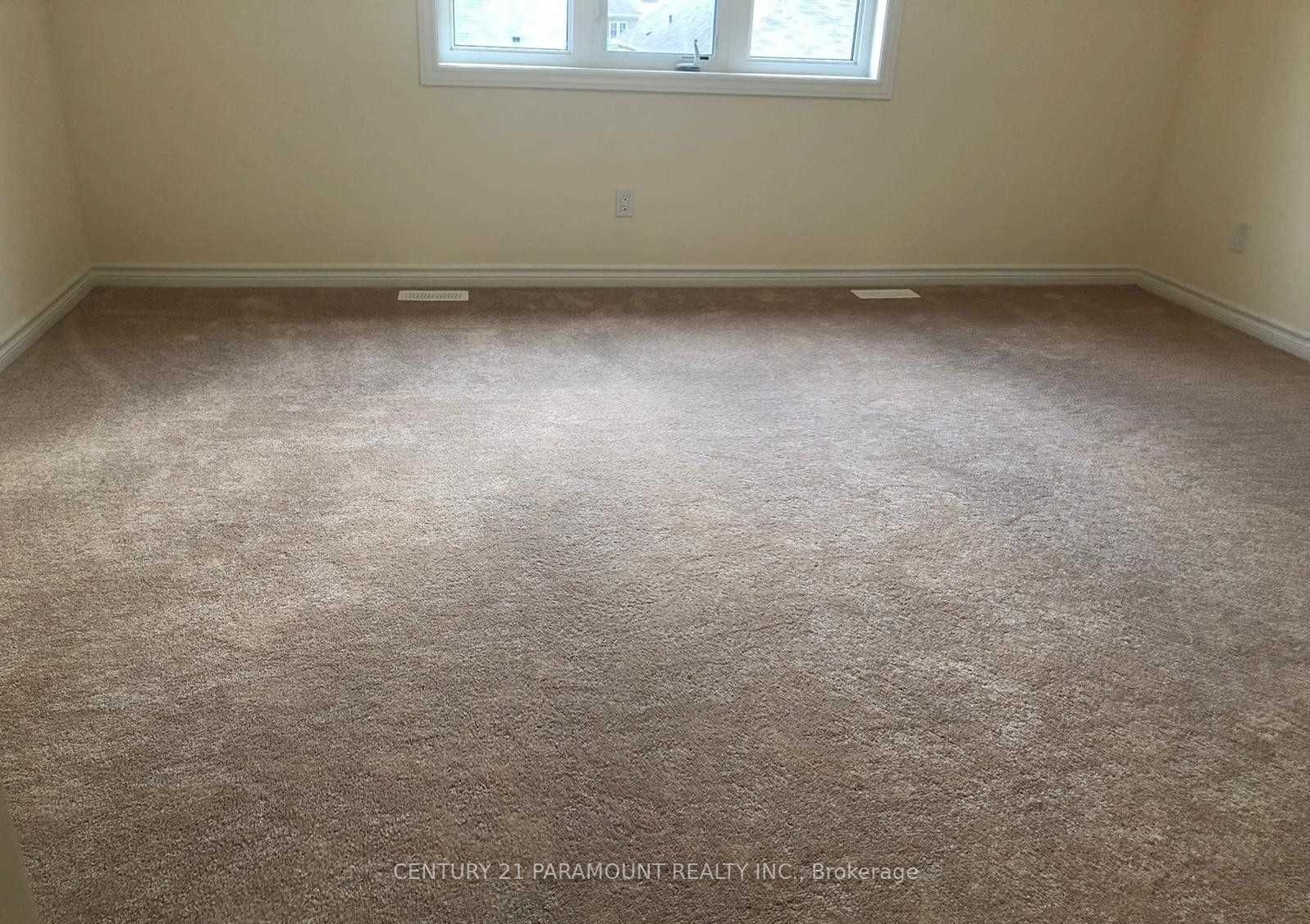 Photo 11 of 1814 Fosterbrook Street, Oshawa, Taunton — HOMEH