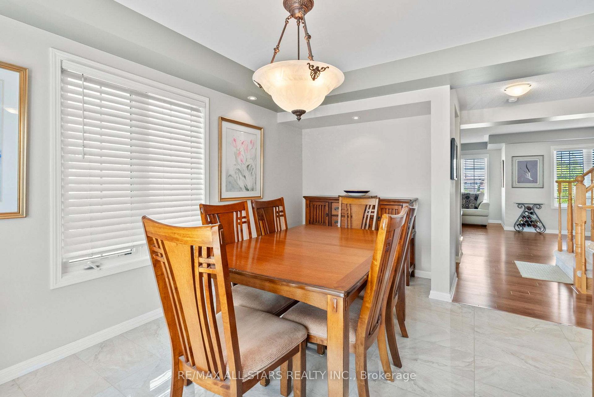 Photo 7 of 2450 William Jackson Drive, Pickering, Duffin Heights — HOMEH